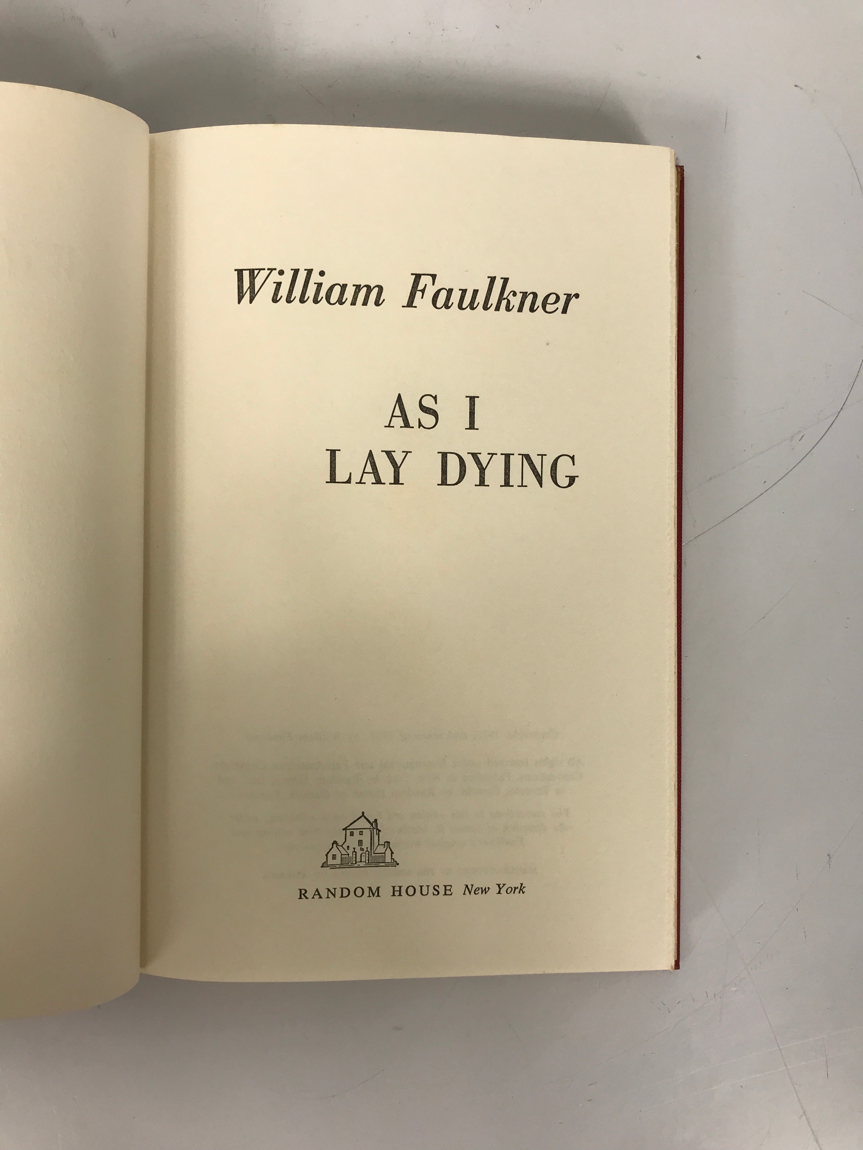 4 W. Faulkner: As I Lay Dying/Light in August/Sanctuary/Sound & the Fury HC