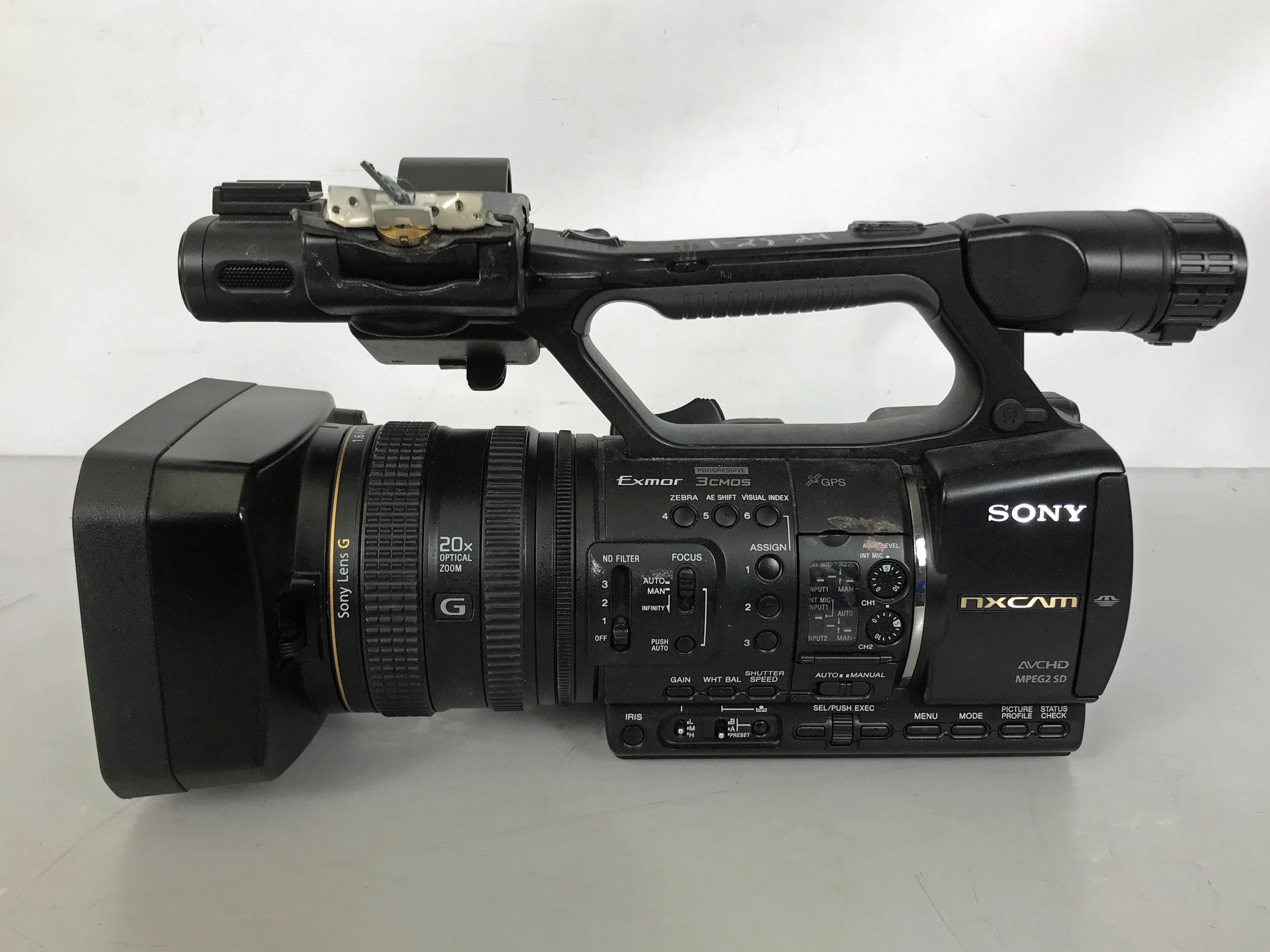 Sony HXR-NX5U NXCAM Professional Camcorder *Broken LCD*