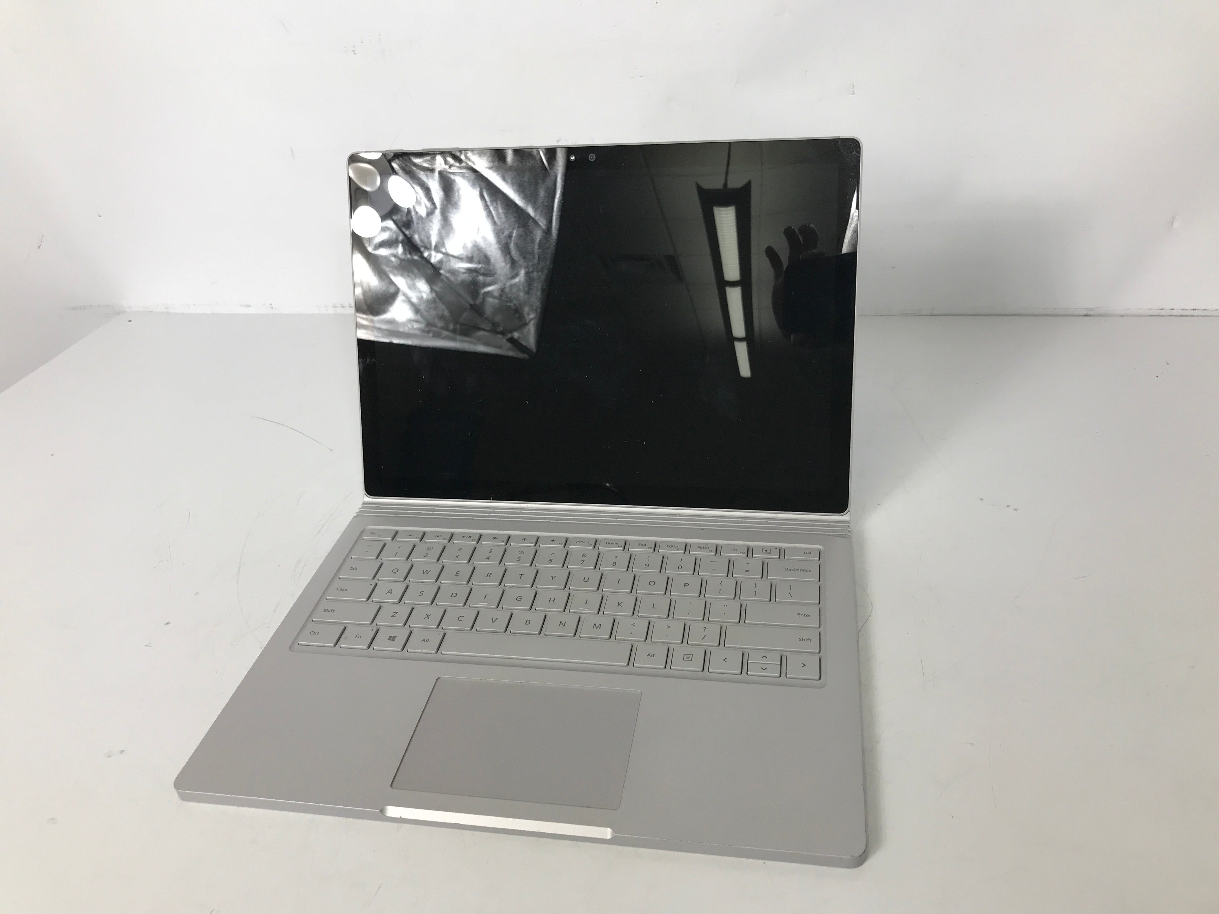 Microsoft Surface Book 1 13.5" i5 8GB 128GB Windows 11 Pro