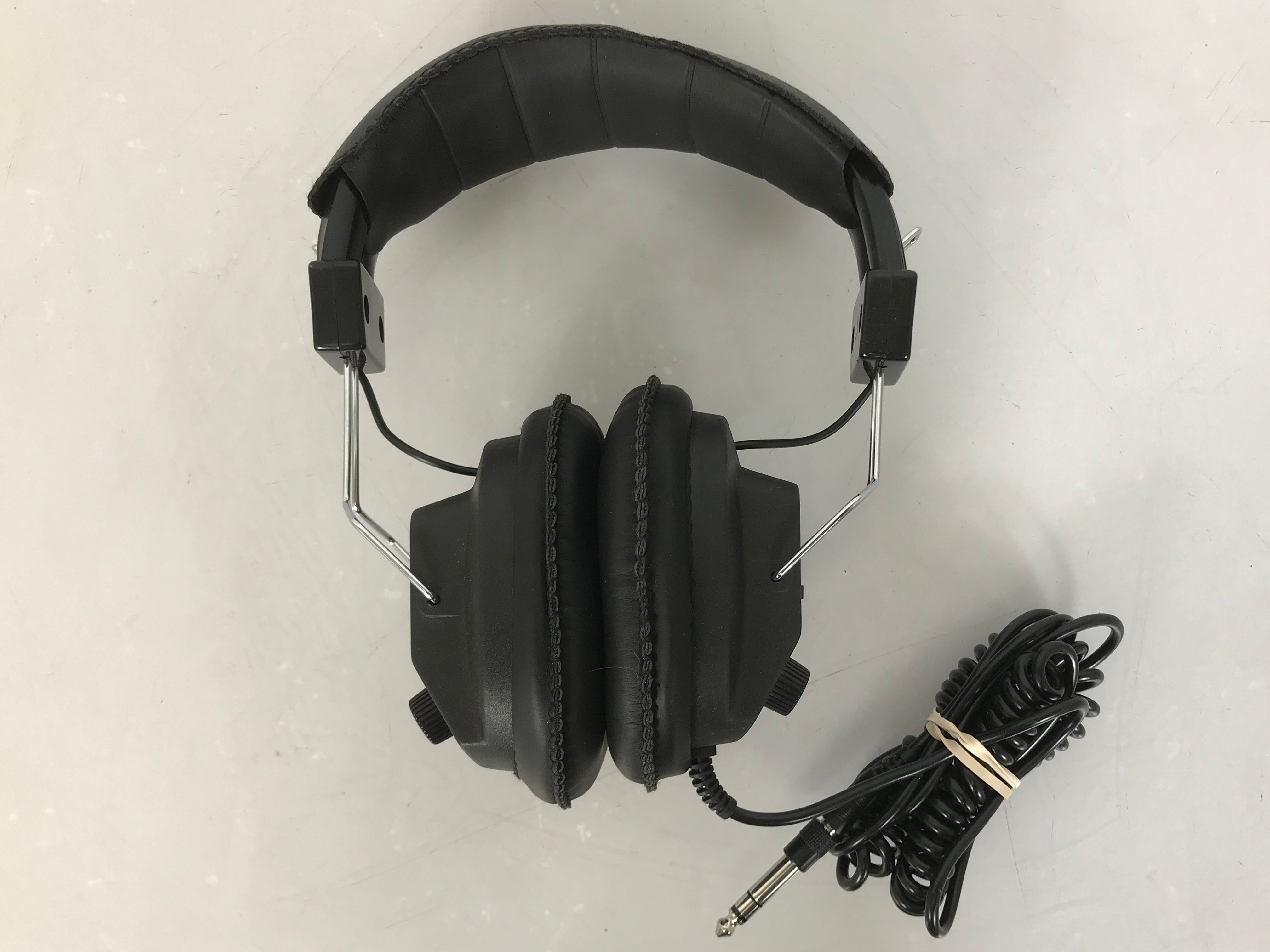 Califone 3068AV Switchable Stereo/Mono Headphones