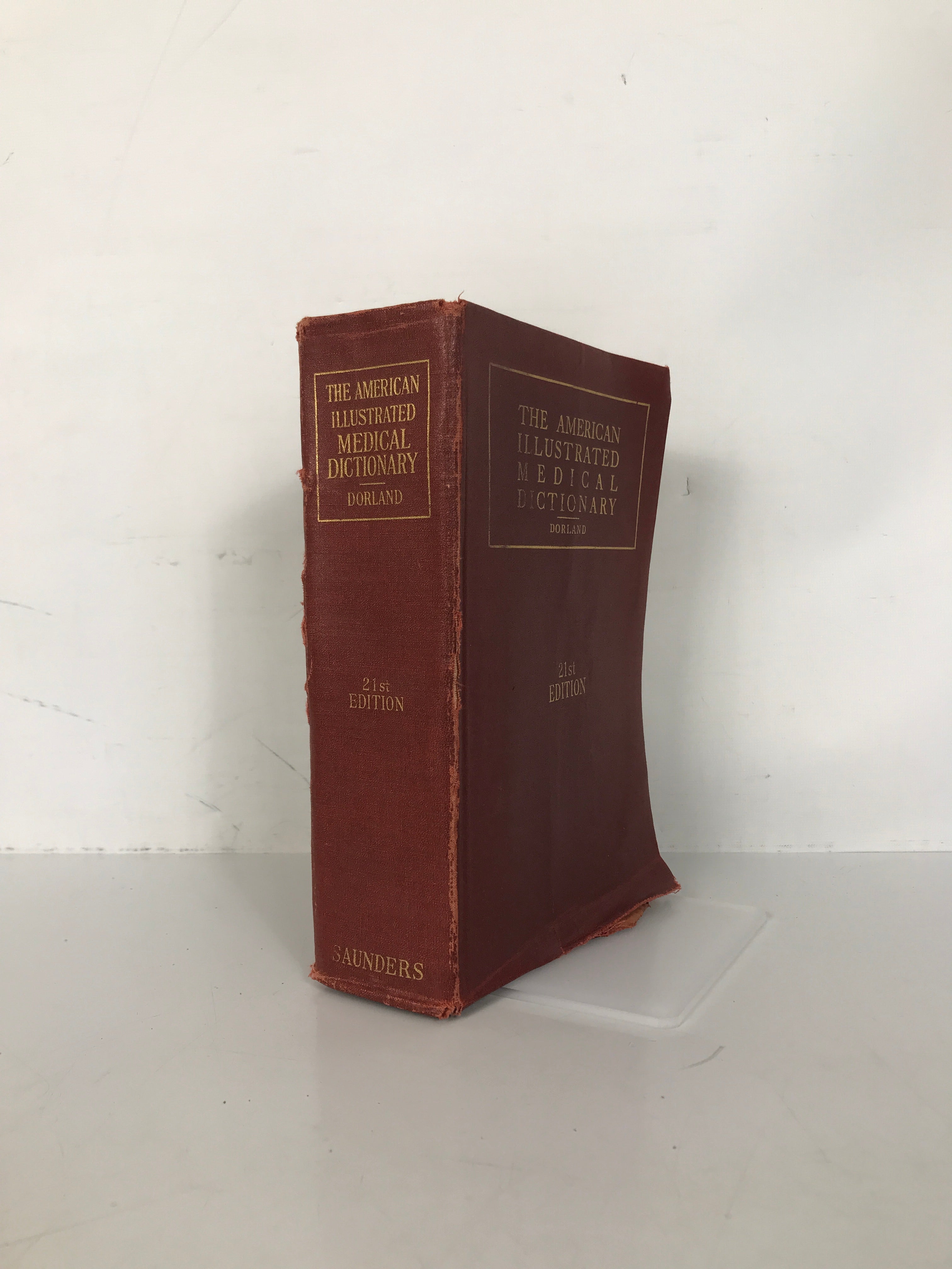 The American Illustrated Medical Dictionary by Dorland 21st Edition 1949 SC