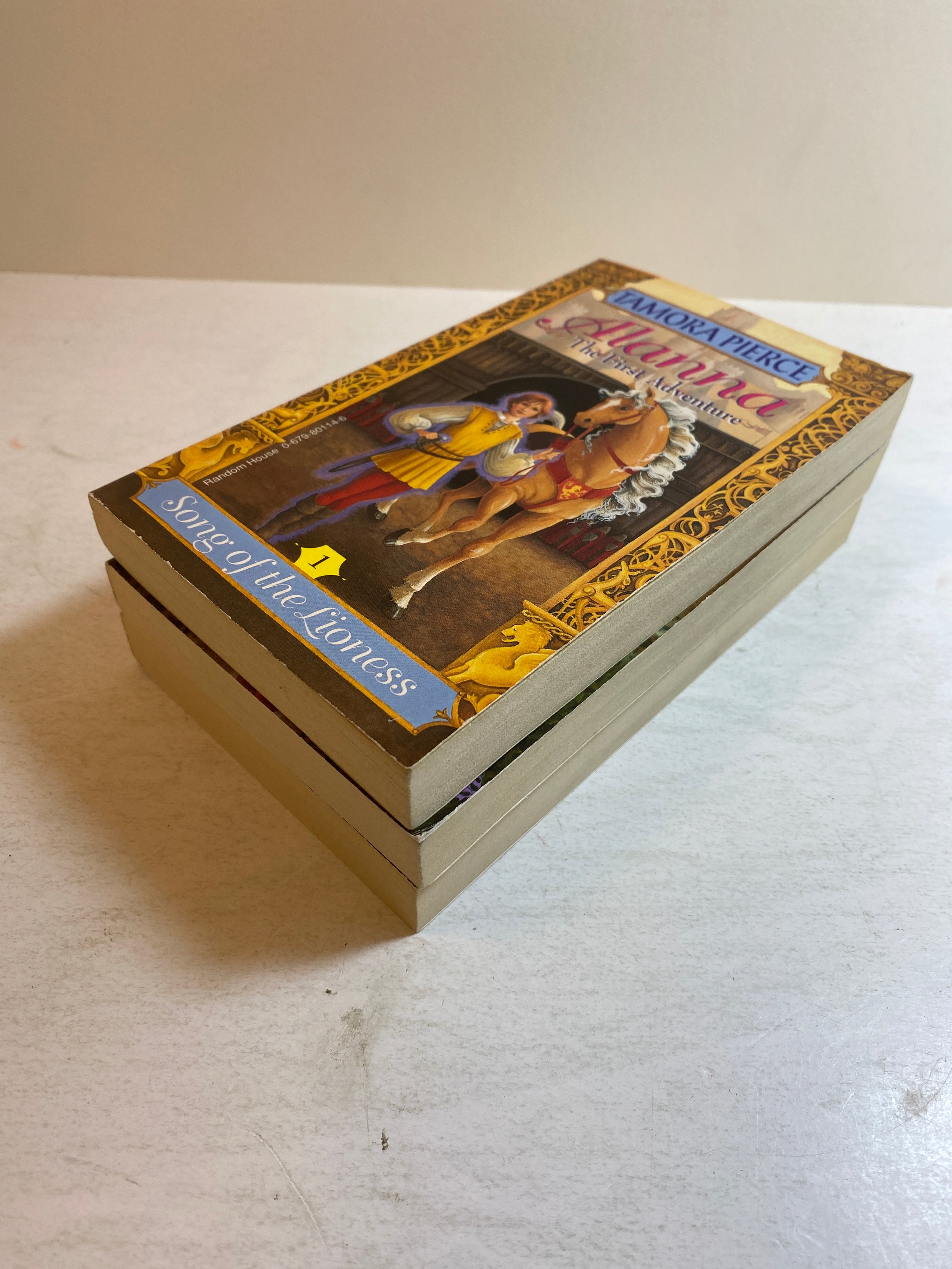 Lot of 3 Tamora Pierce Lioness Quartet 1-3 1997