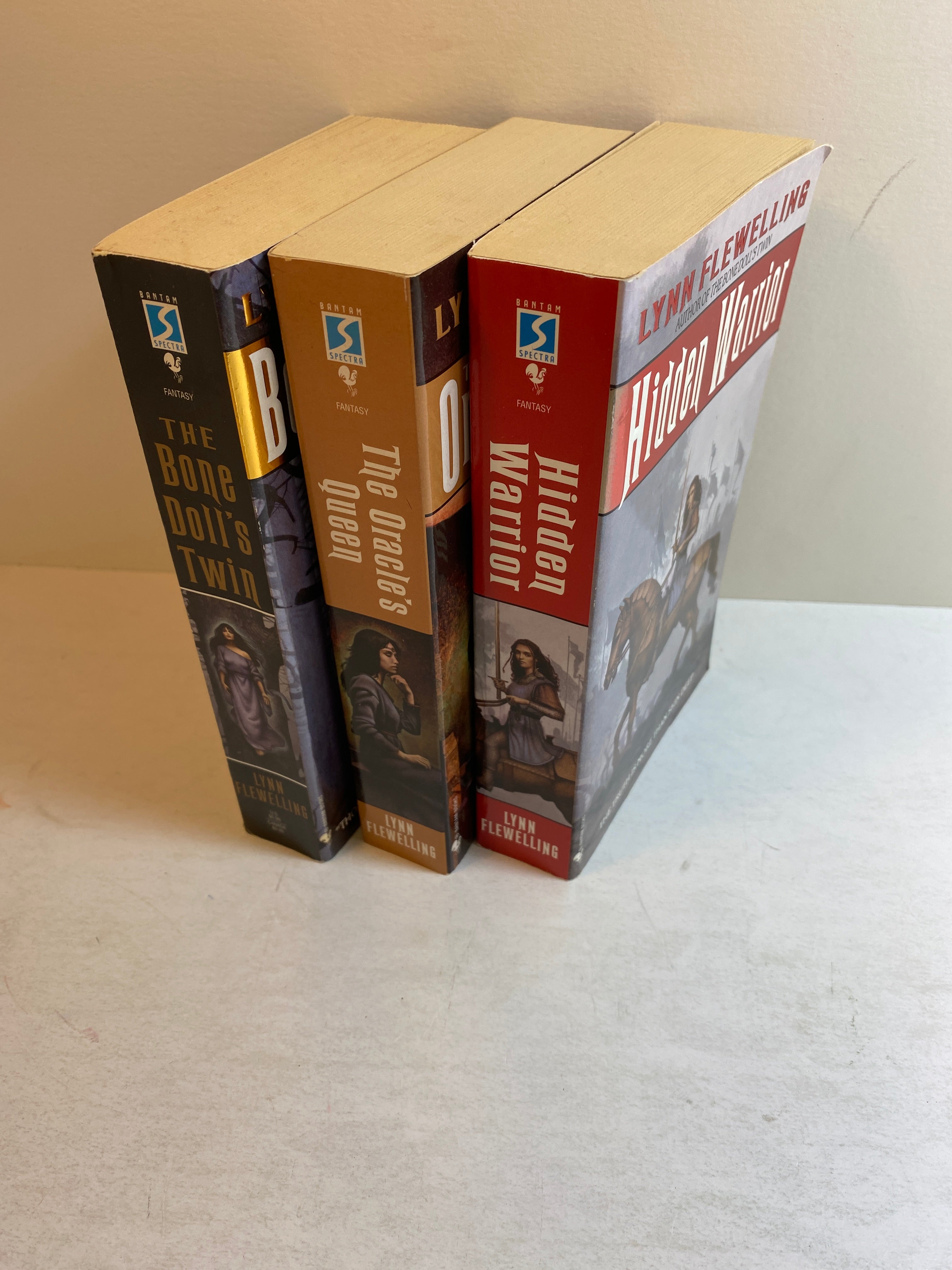 Lot of 3 Lynn Flewelling Fantasy Books 2001-2006