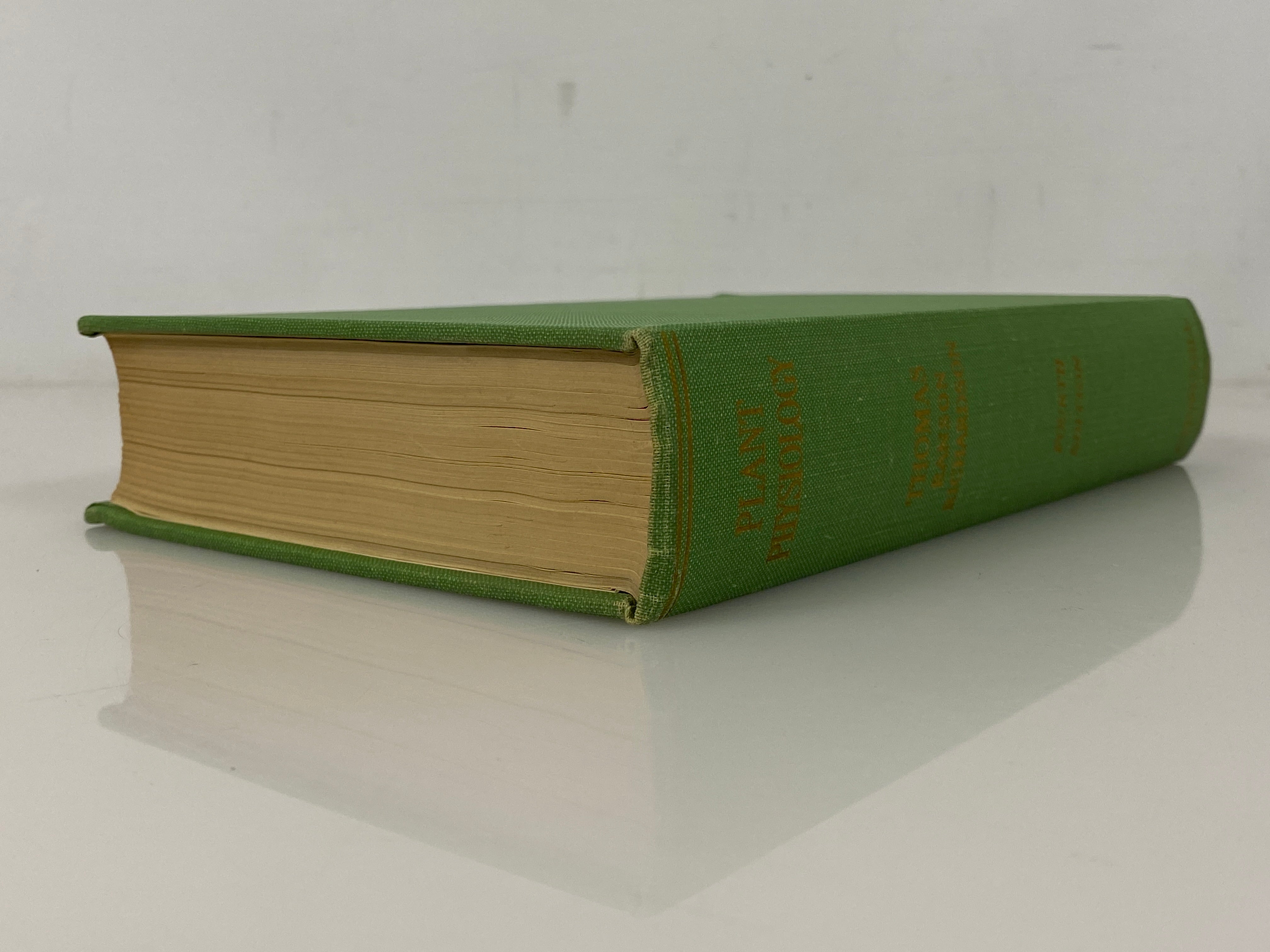 Plant Physiology by Meirion Thomas 1958 Fourth Edition HC DJ