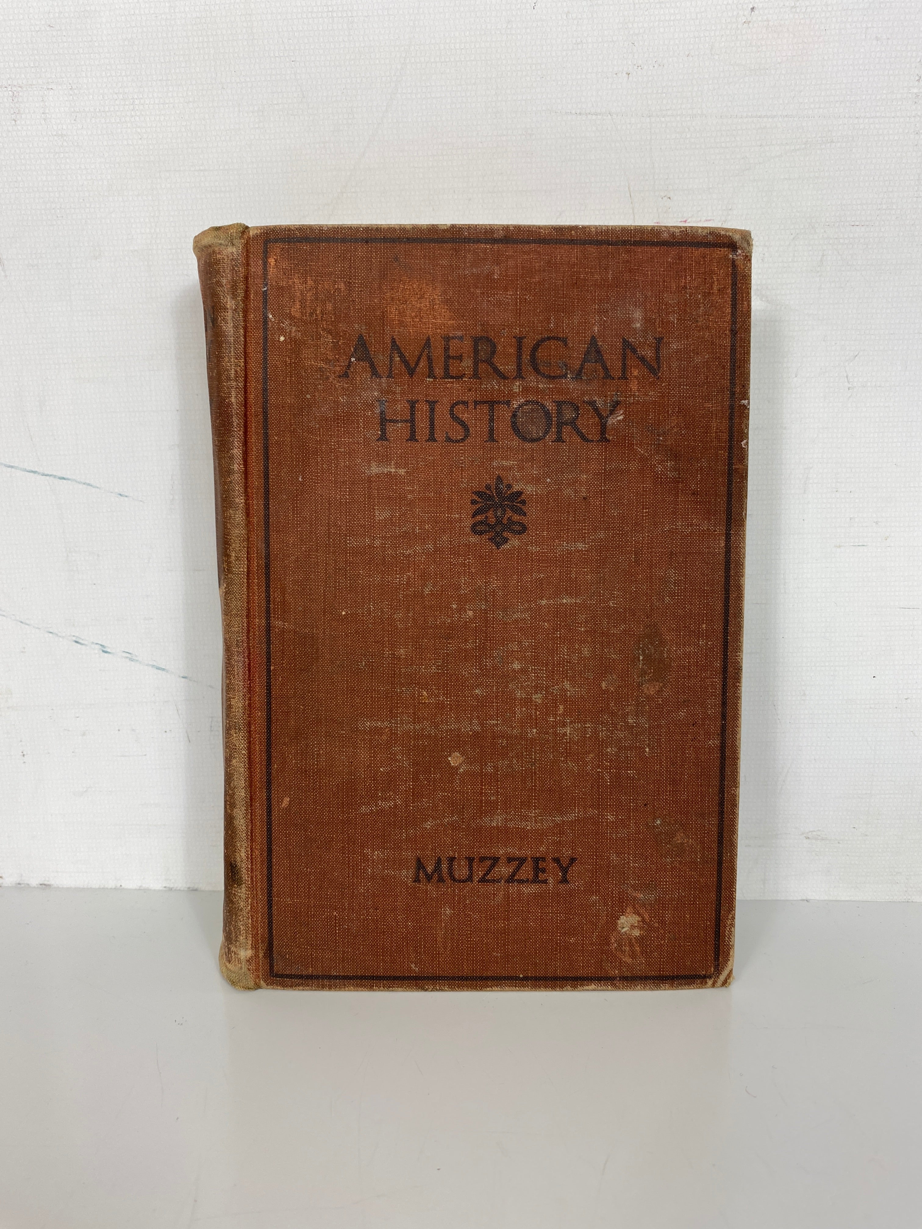 Lot of 2:Defenseless America; Maxim 1915,1st/American History; Muzzey 1920HC