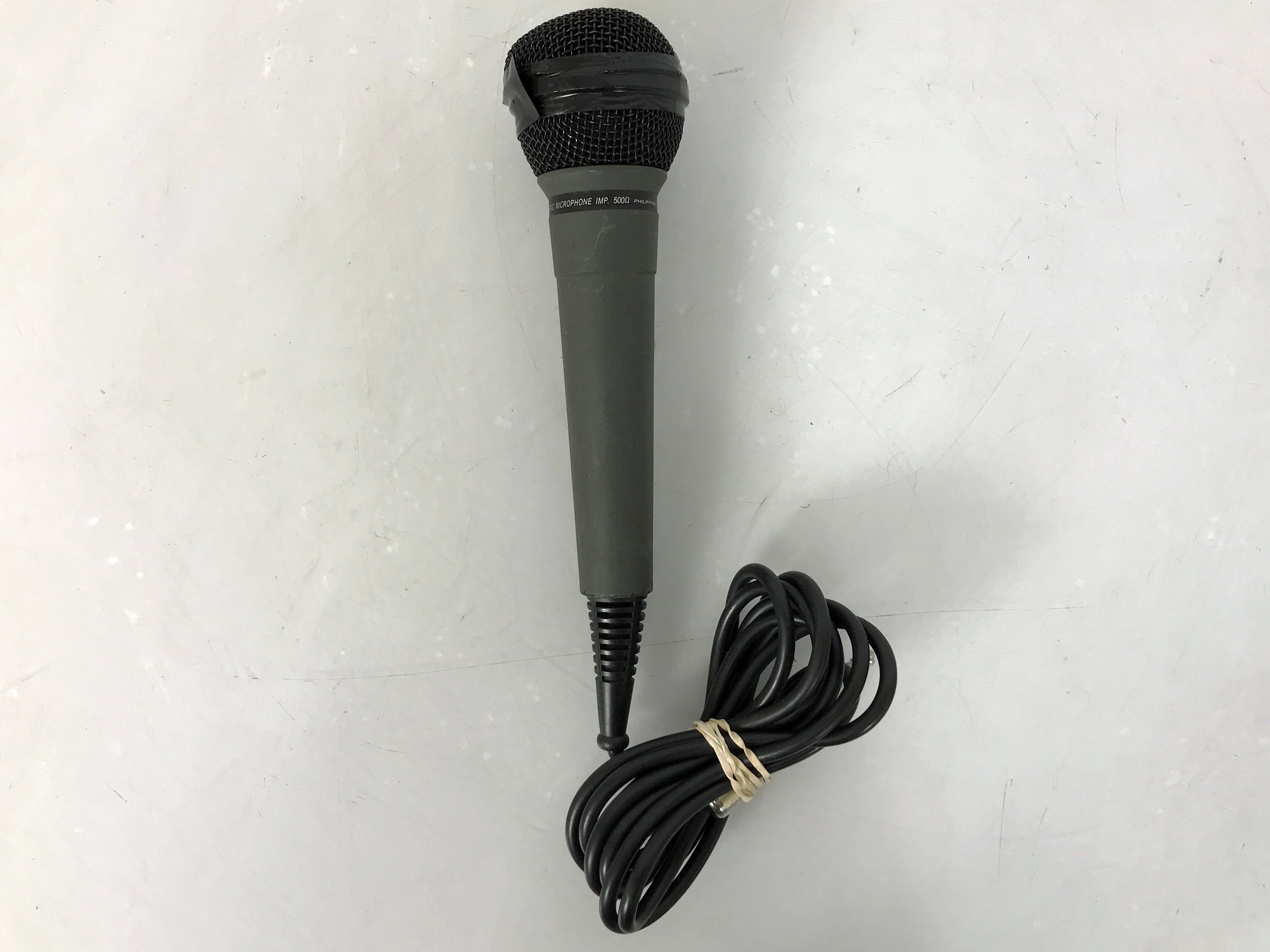 RadioShack 33-3018 Unidirectional Dynamic Microphone