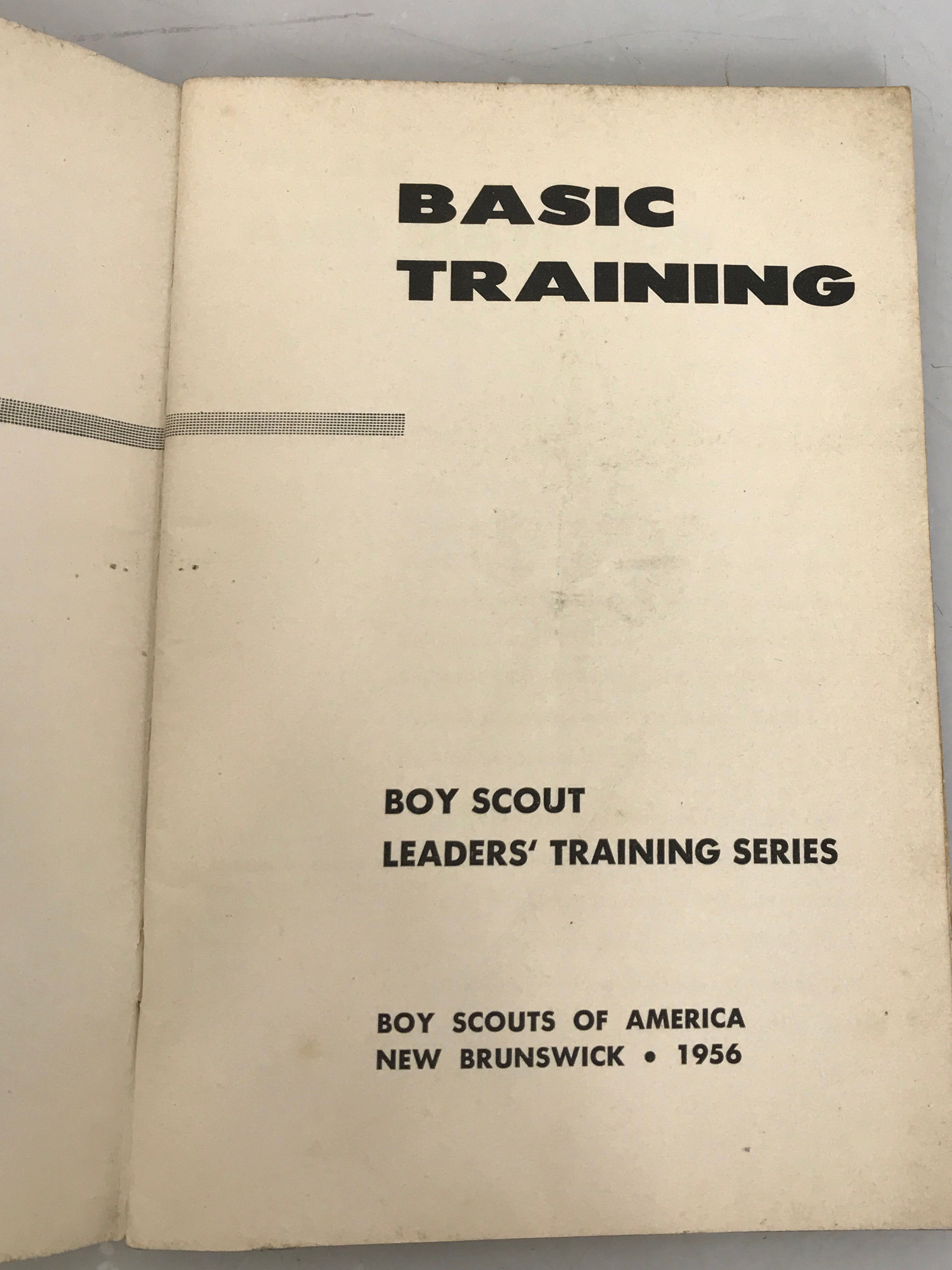 Lot of 7 Boy Scouts Merit Badge Series and Training Booklets 1942-1965 SC