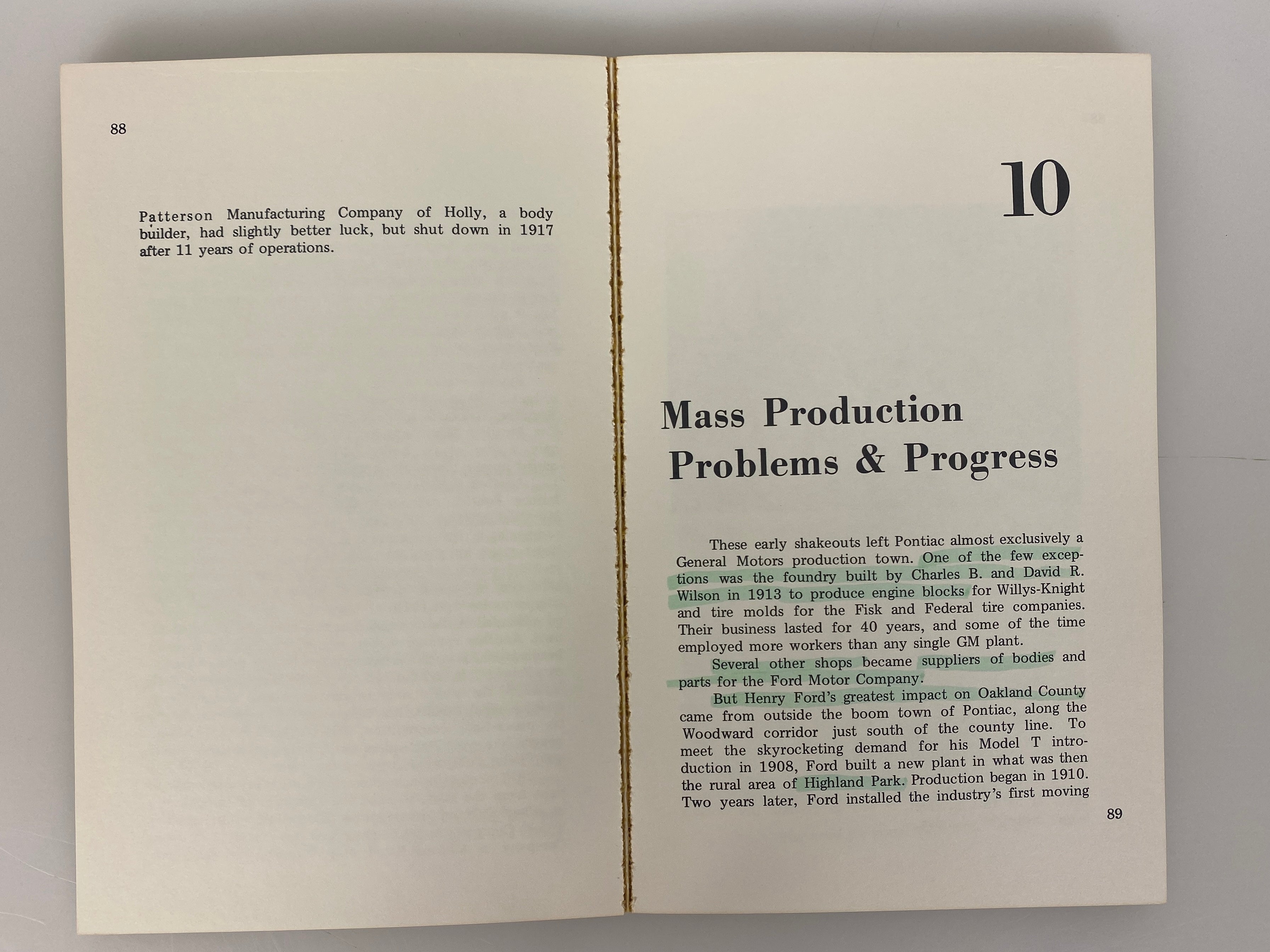 Out of Small Beginnings Bicentennial History of Oakland County MI 1815-1976 SC