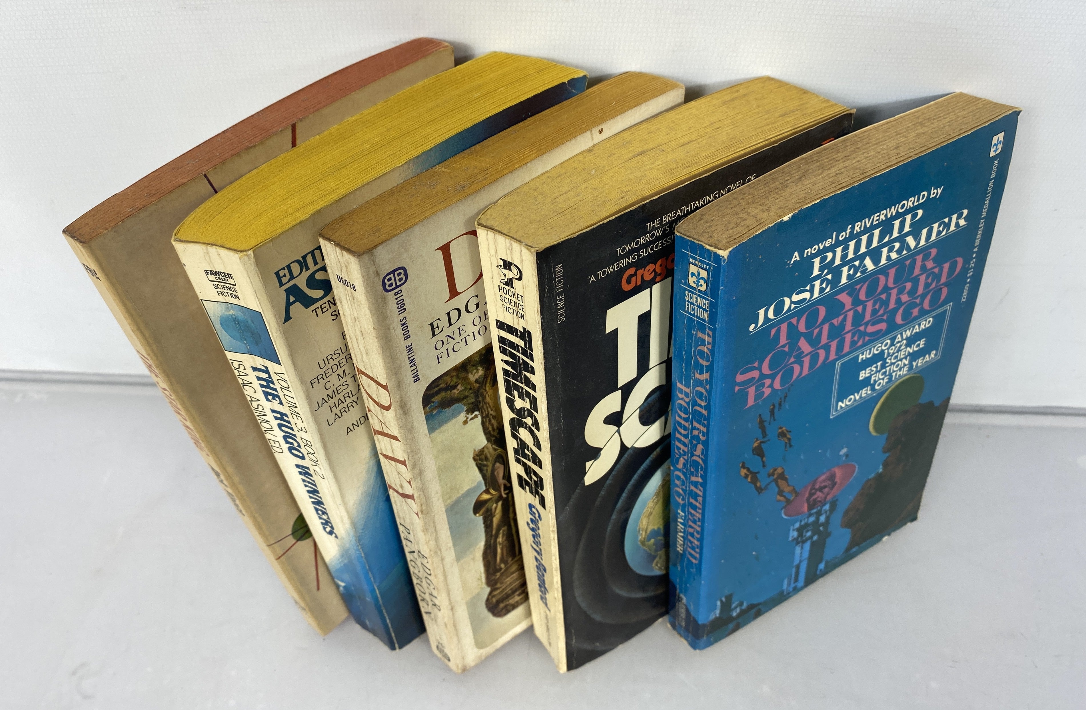 Lot of 5 Vintage Science Fiction Paperbacks (Lot #3) 1964-1981