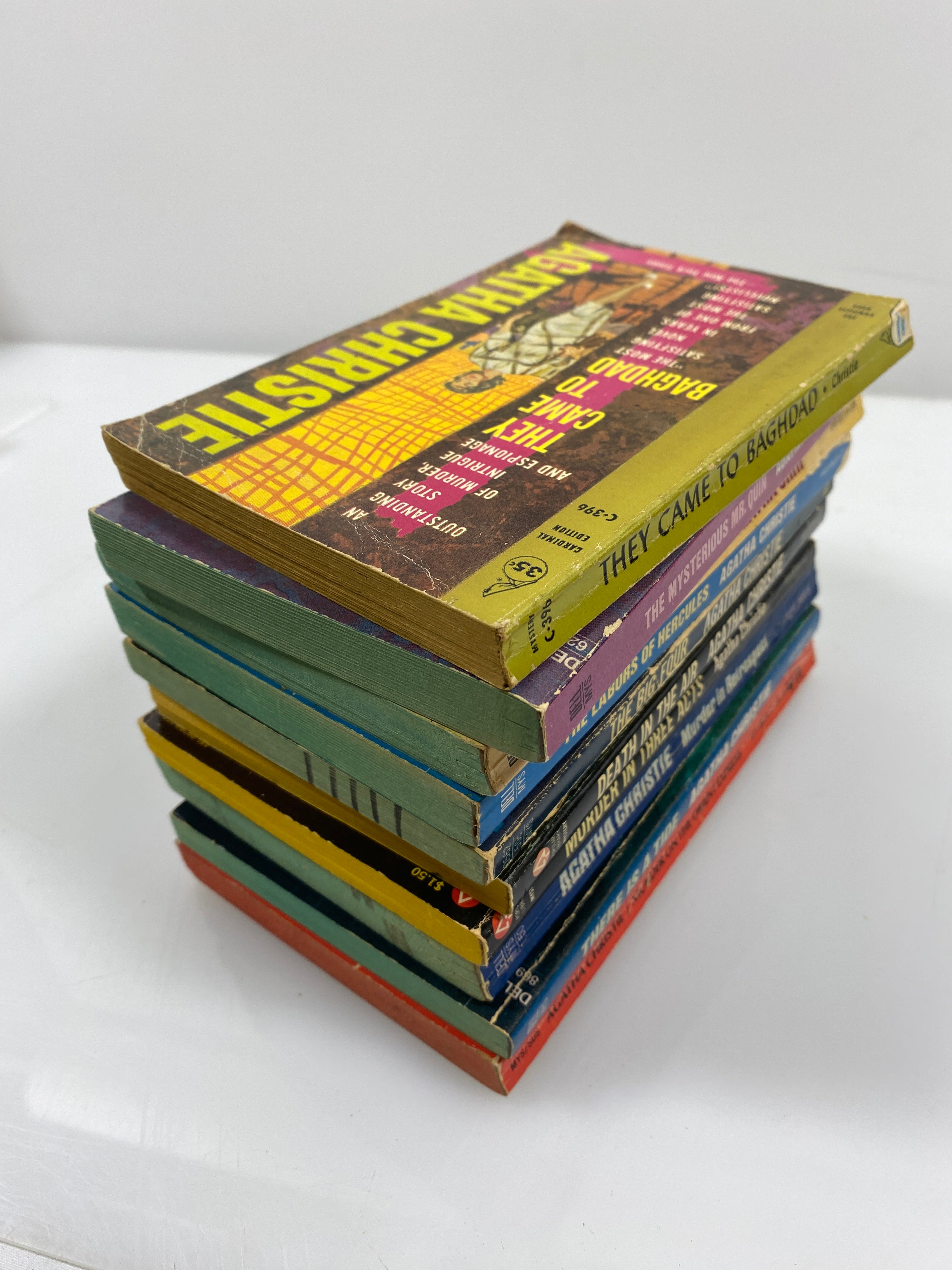 Lot of 10 Agatha Christie Paperbacks #4 1960-1977