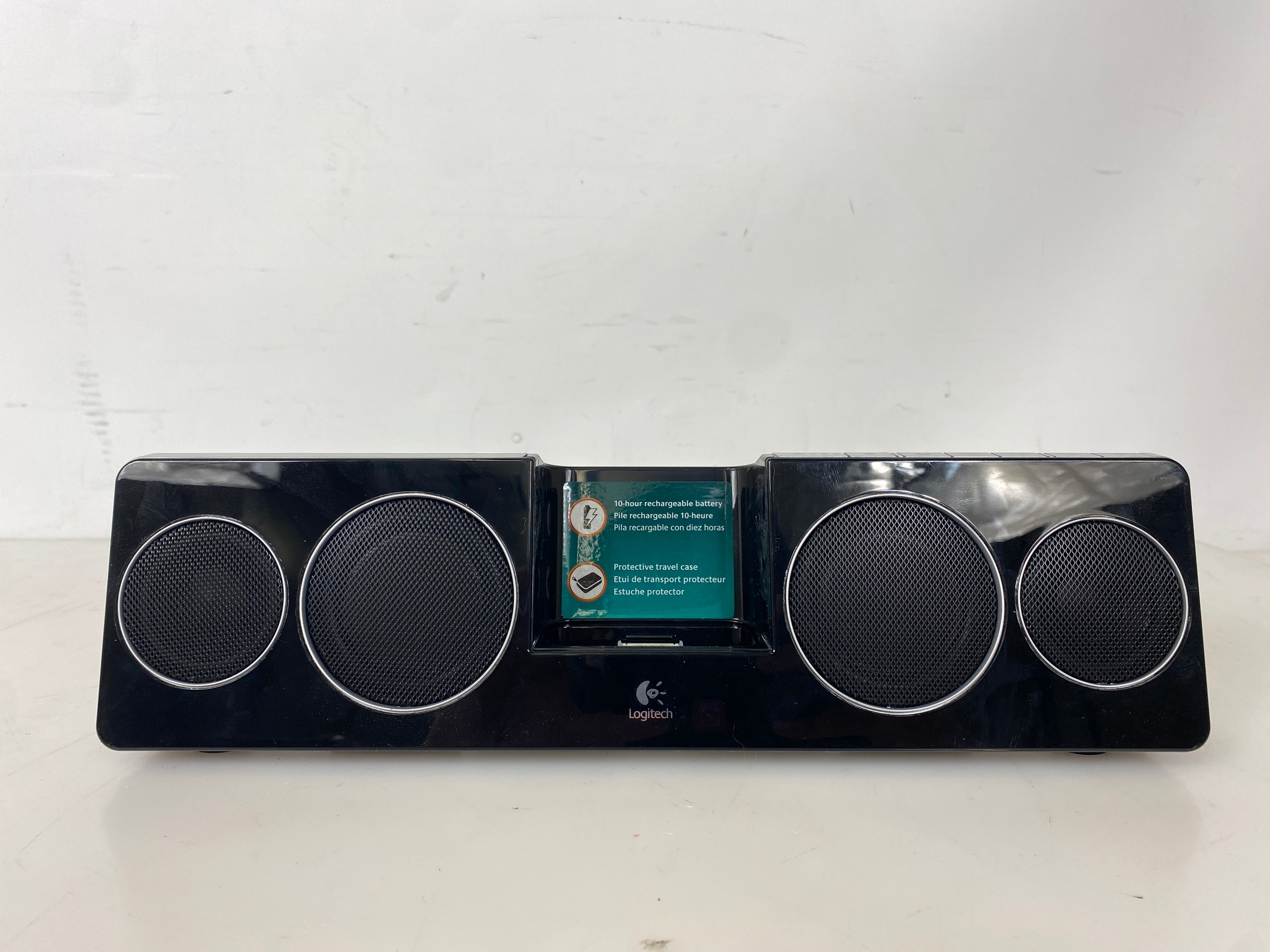 Logitech Pure-Fi Anywhere Compact Docking Speakers for iPod and iPhone *Bad Battery*
