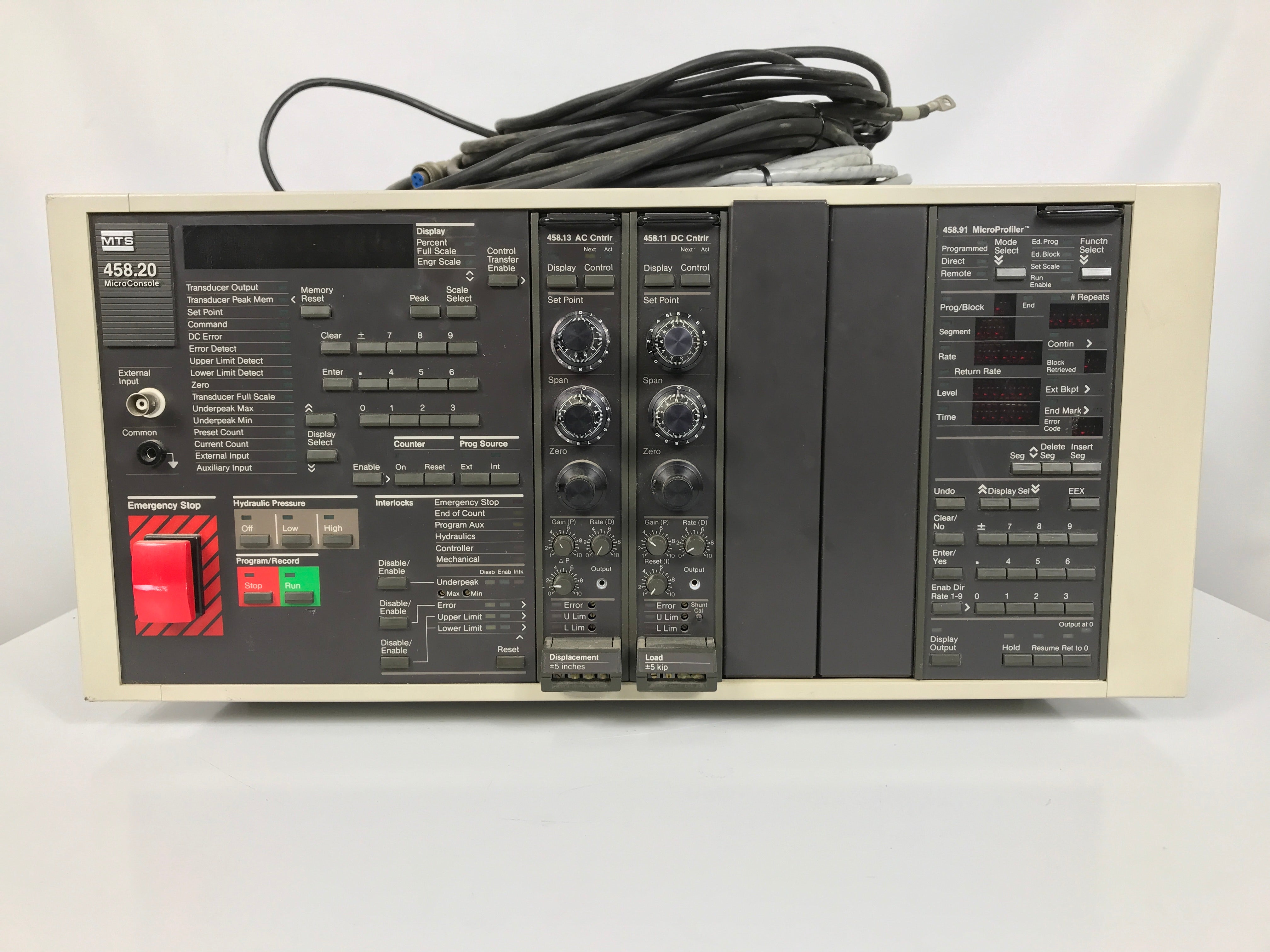 MTS 458.20 MicroConsole with (1) 458.13 AC Controller and (1) 458.11 DC Controller