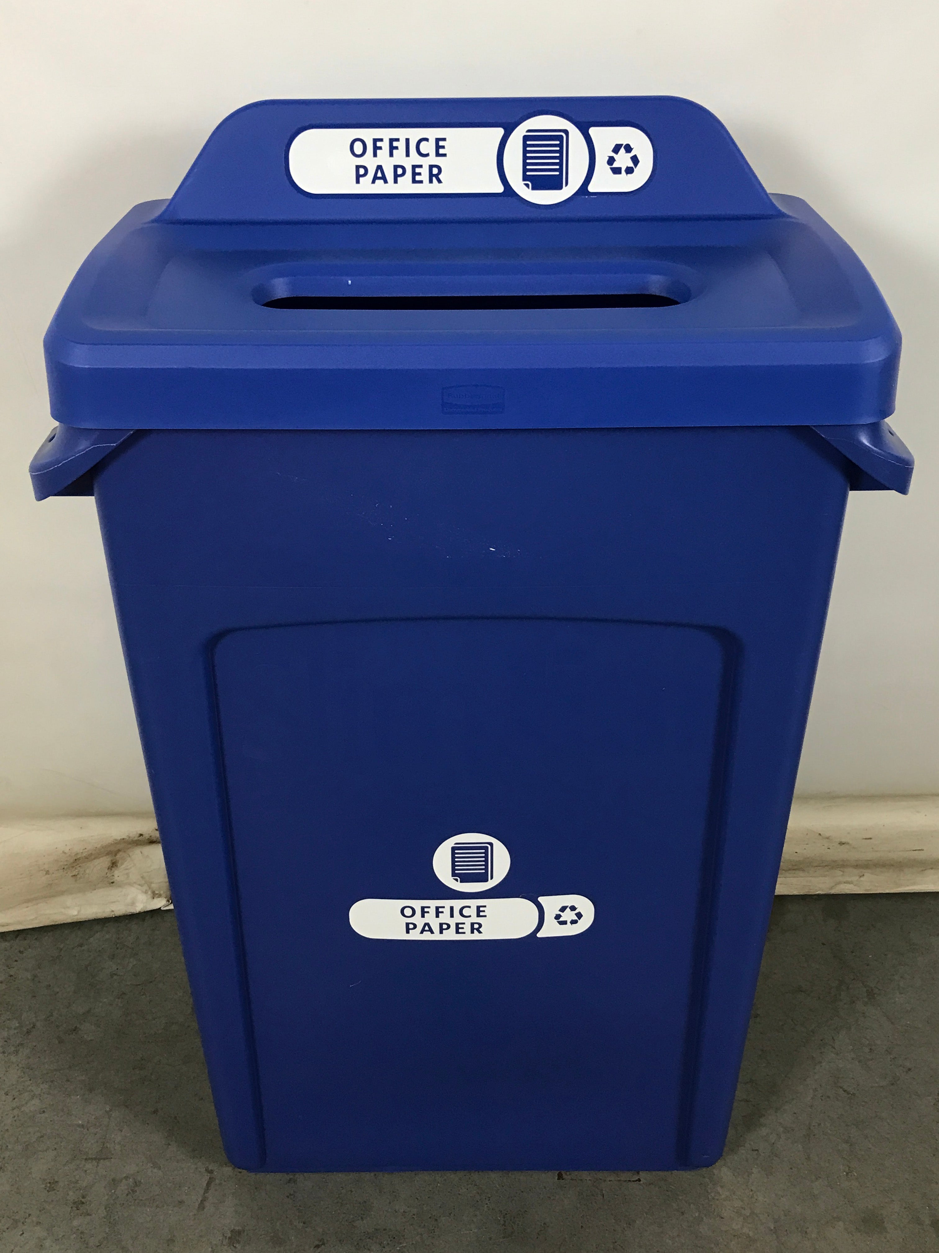 Rubbermaid Slim Jim Blue Trash Can