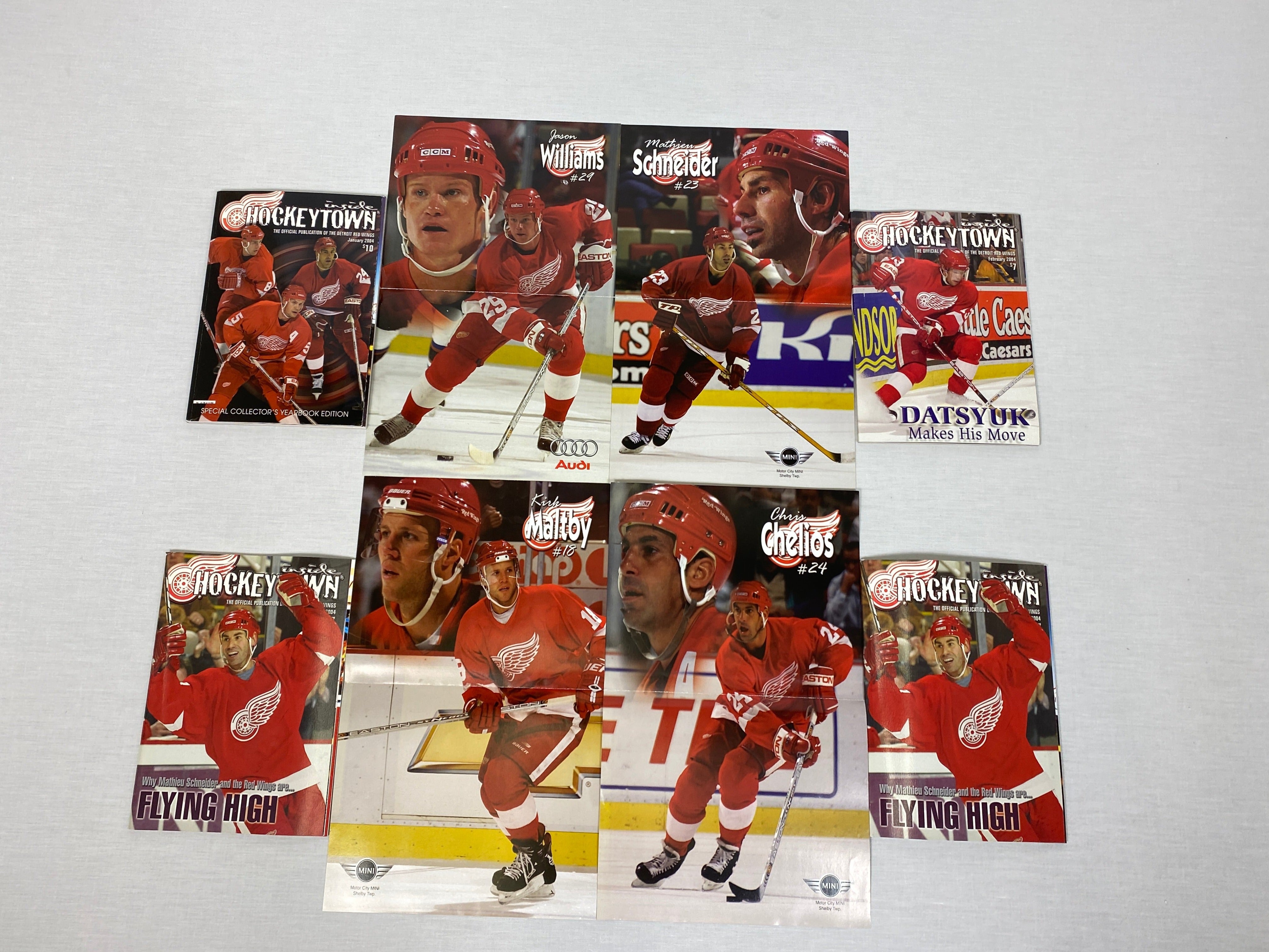 Lot of 4: inside Hockeytown Detroit Red Wings Magazine 2004 (incl-4 posters)