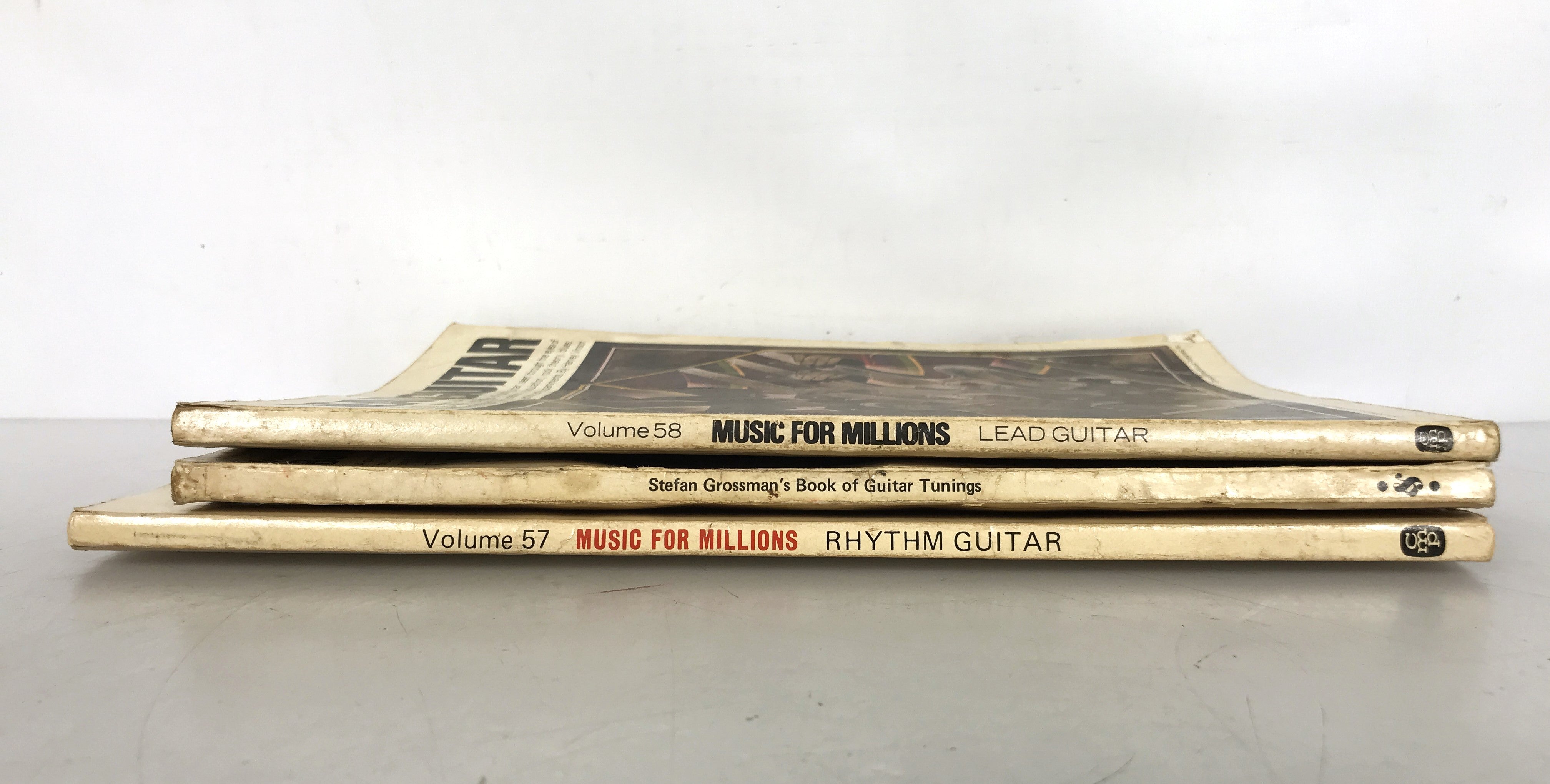 Lot of 3 Vintage Instructional Guitar Books by Grossman and Vinson 1969-1972 SC