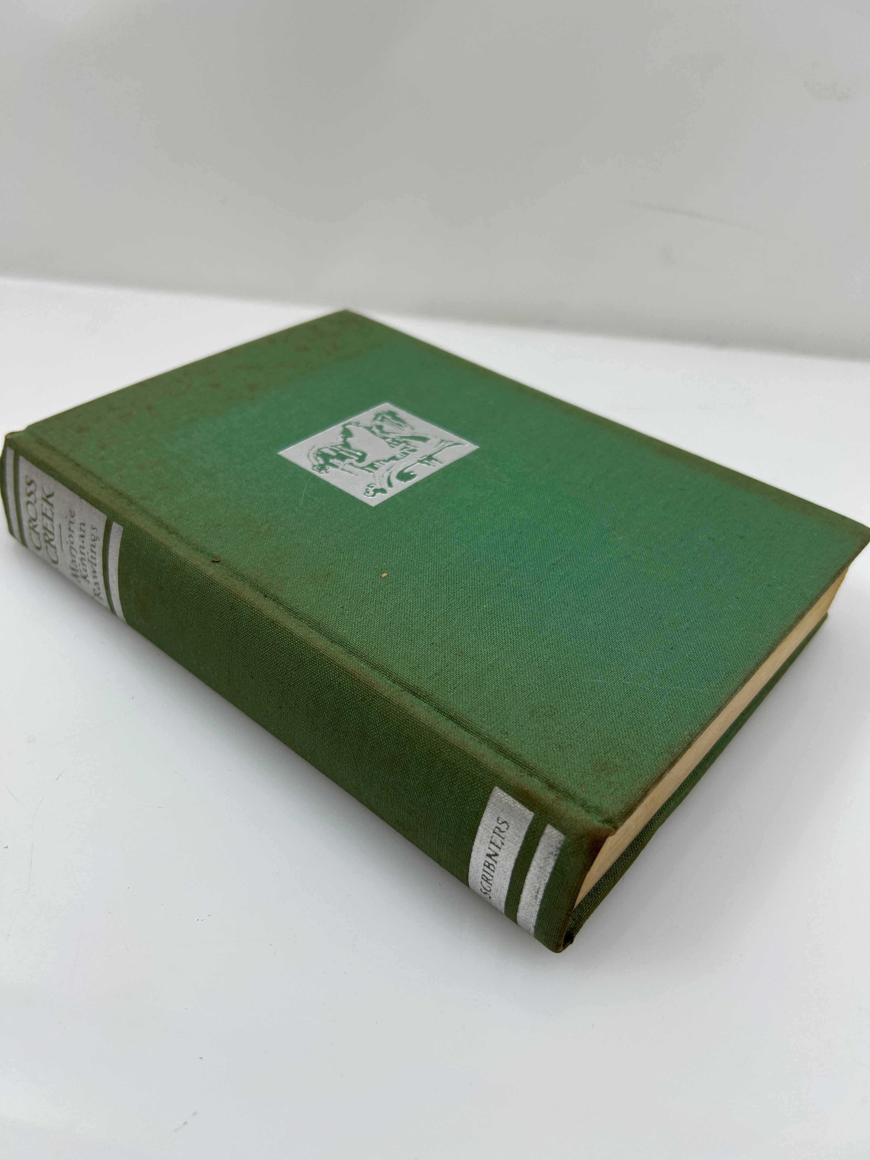Cross Creek by Marjorie Kinnan Rawlings 1942 Vintage BCE HC DJ