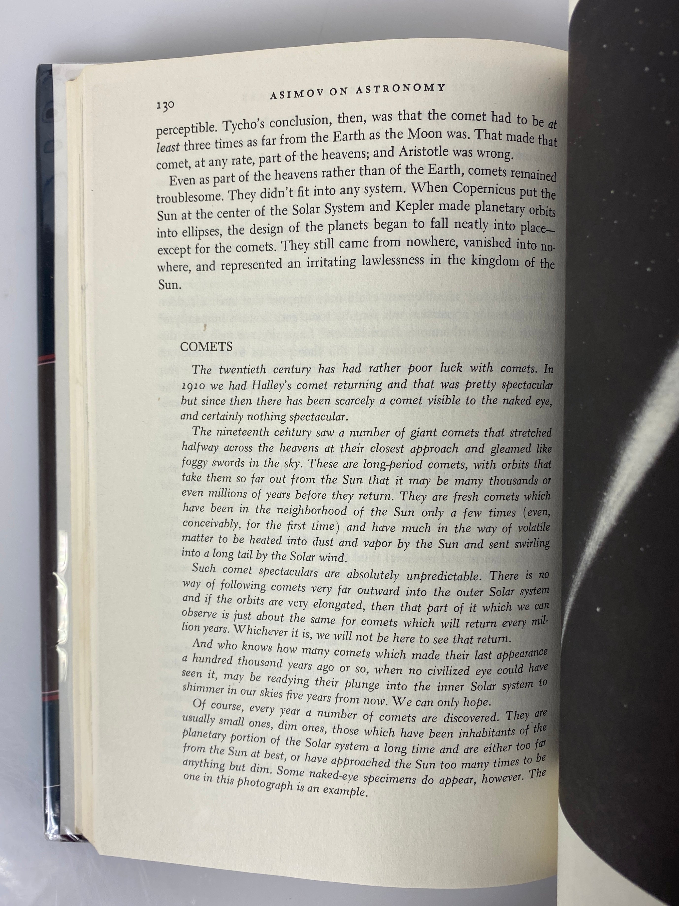 2 Isaac Asimov: Building Blocks of the Universe/Asimov on Astronomy Ex-Library