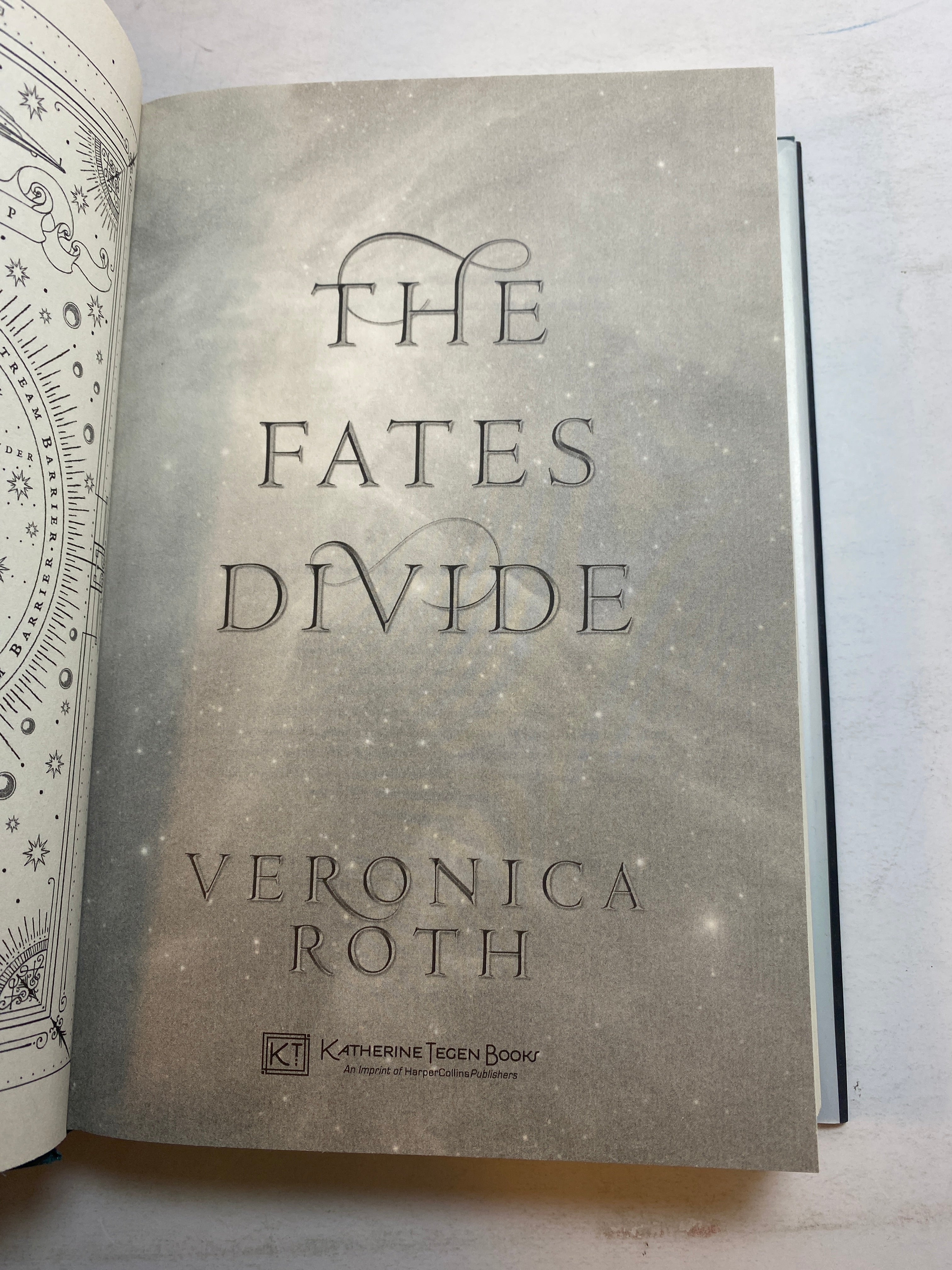 Lot of 2 Veronica Roth Carve the Mark Books 2017-2018 *Signed*