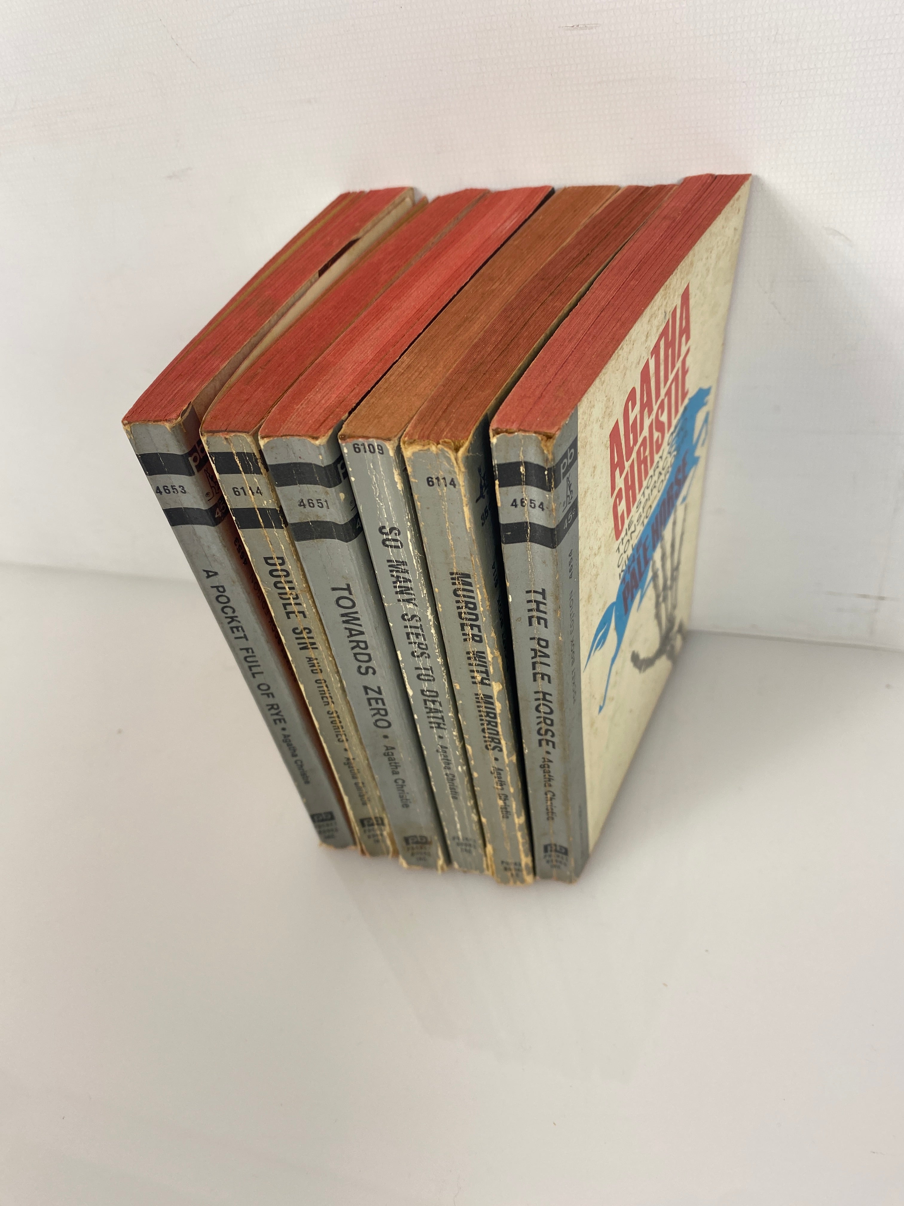 Lot of 6 Agatha Christie Vintage Paperback Mystery Books Pocket 1961-1963