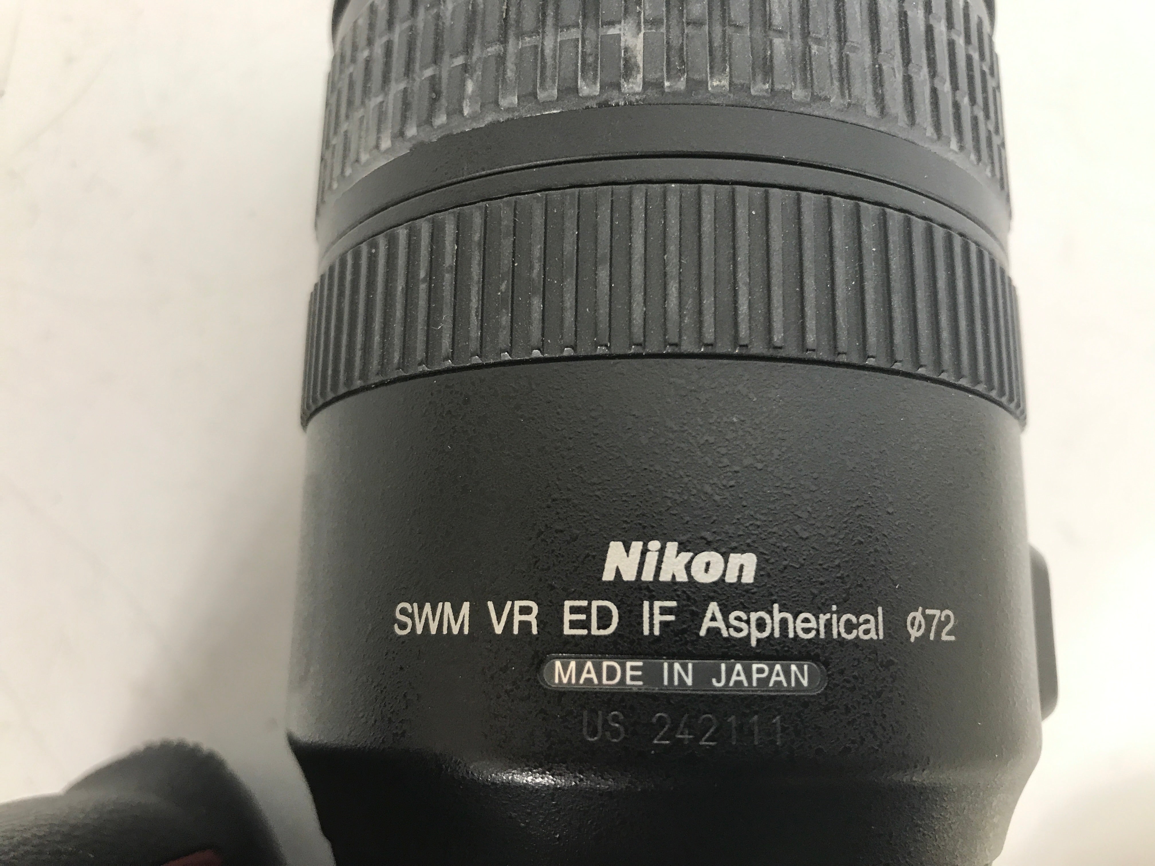 Nikon D100 6.1MP Digital SLR Camera w/ Nikon NIKKOR AF-S VR 24-120mm f/3.5-5.6G IF-ED Lens