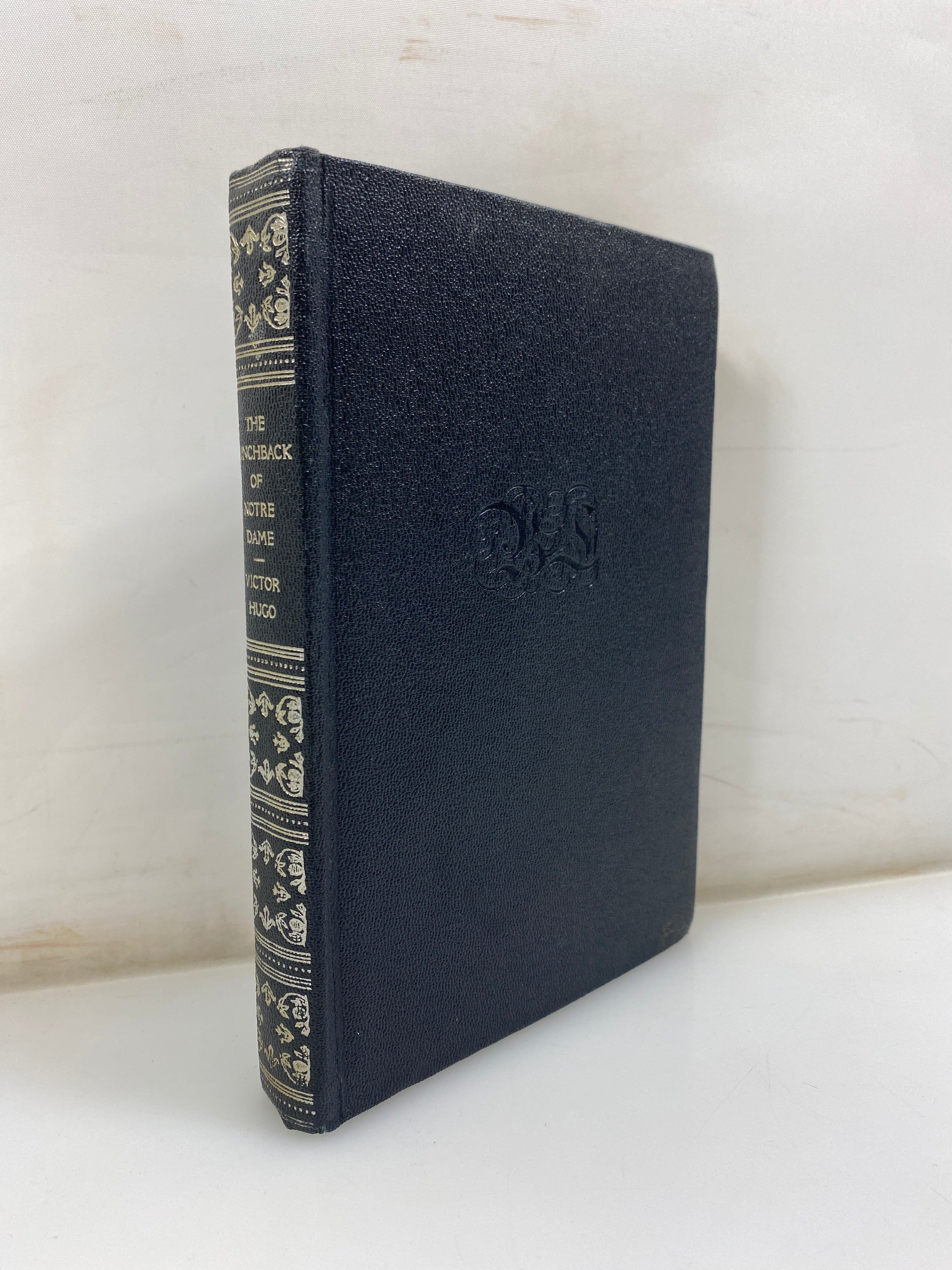 The Hunchback of Notre Dame by Victor Hugo HC