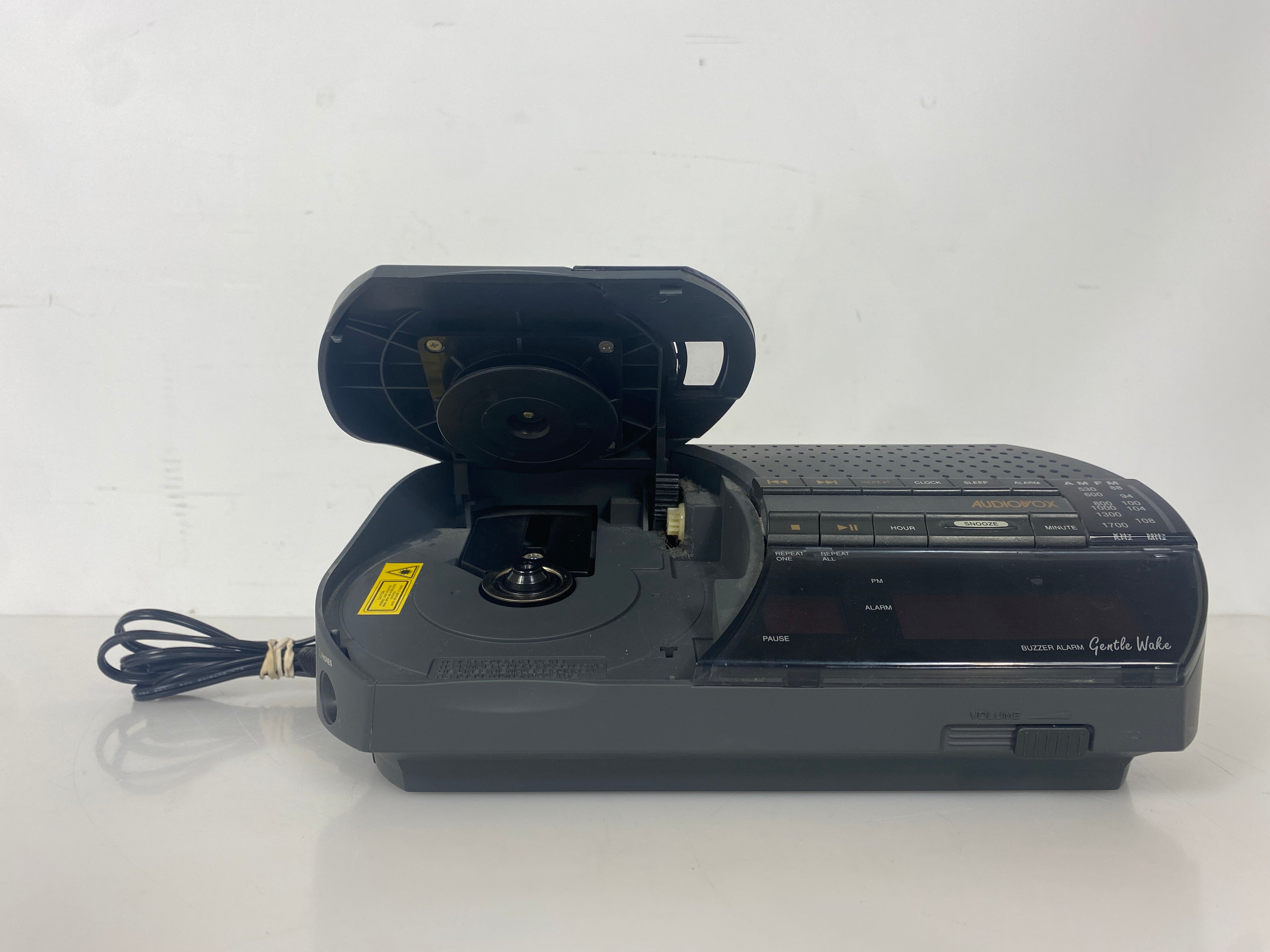Audiovox CD112 CD Alarm Clock Radio