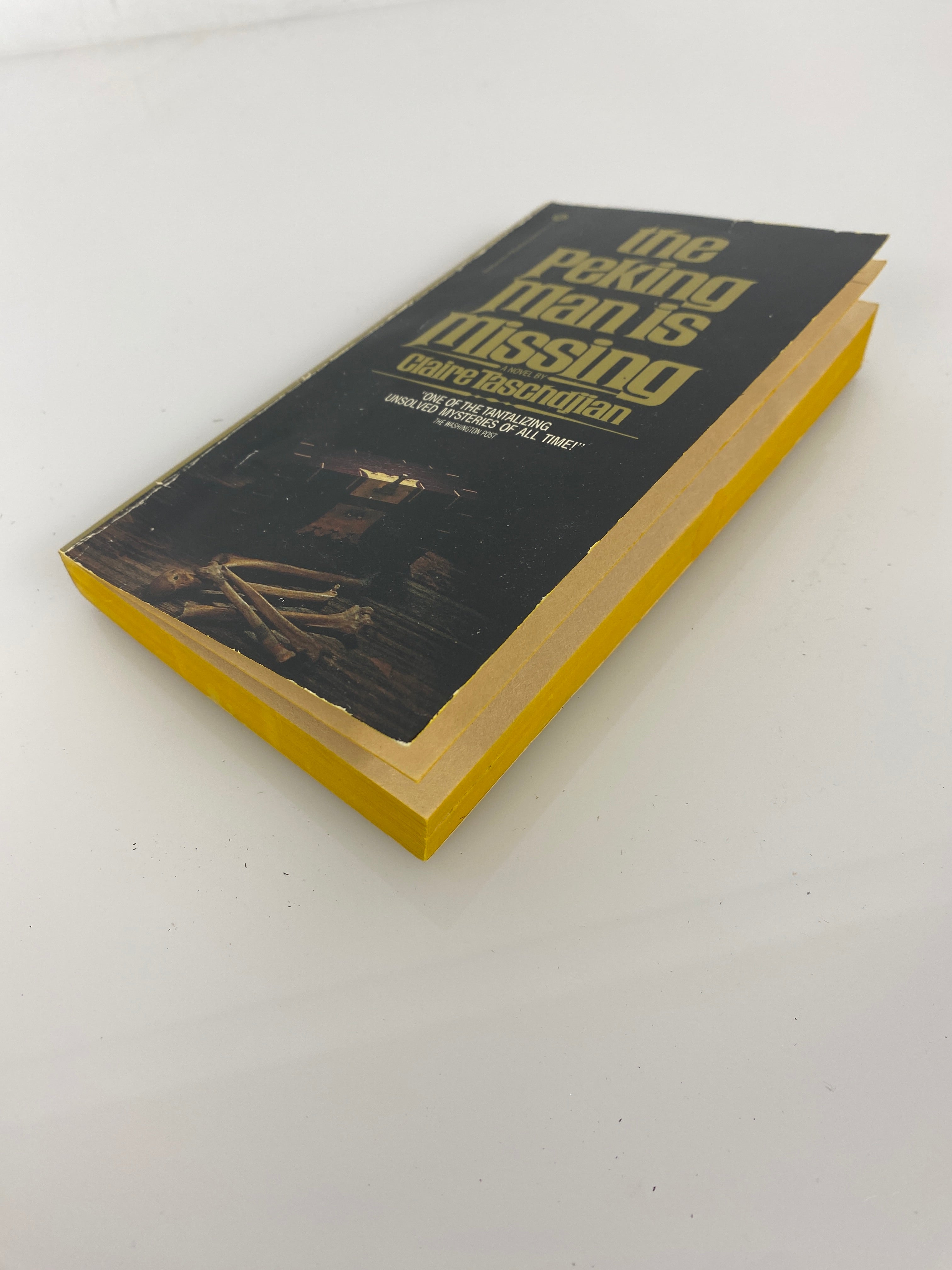 The Peking Man is Missing Claire Taschdjian Paperback 1979