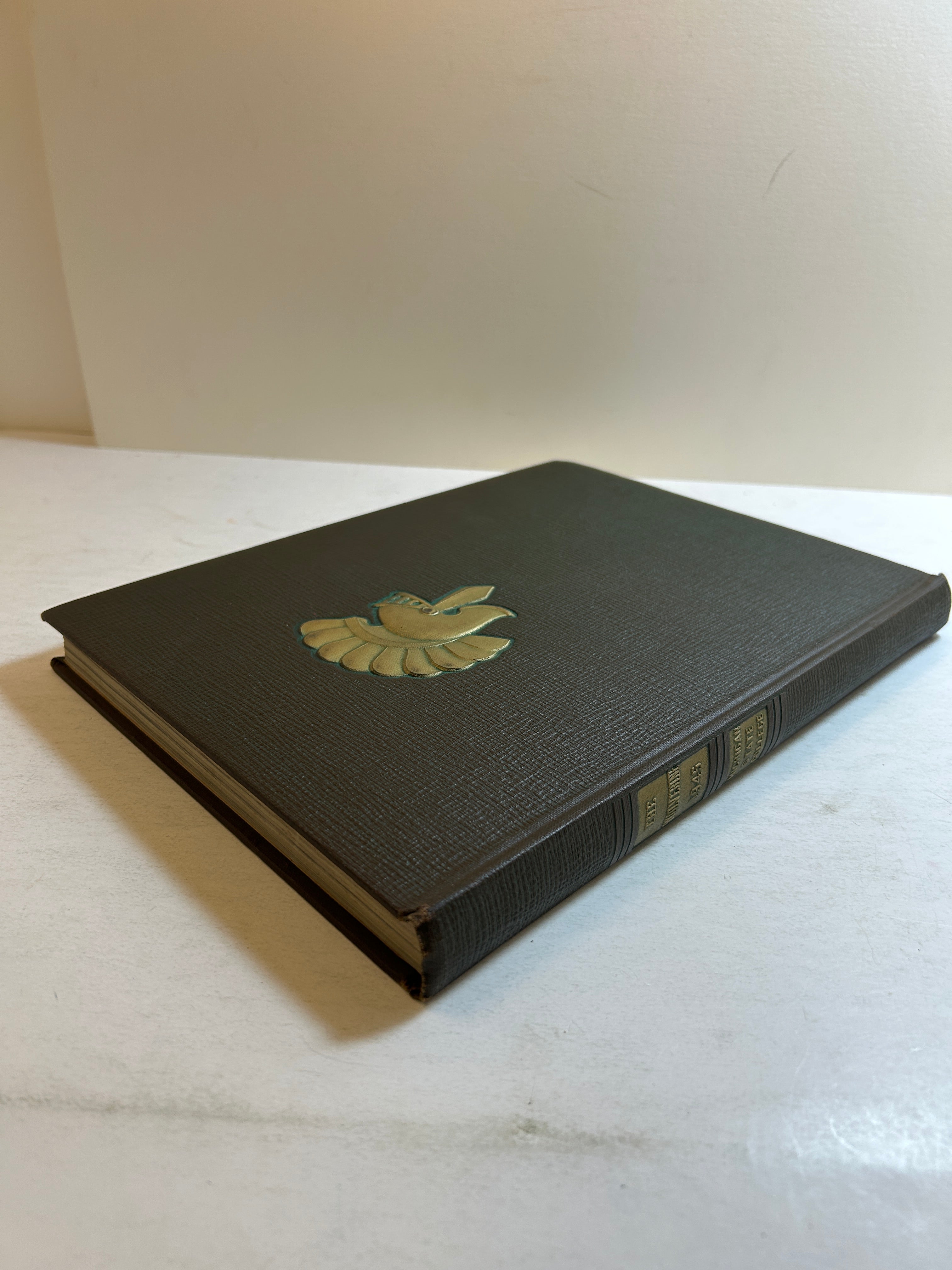 1945 Michigan State College Yearbook Wolverine