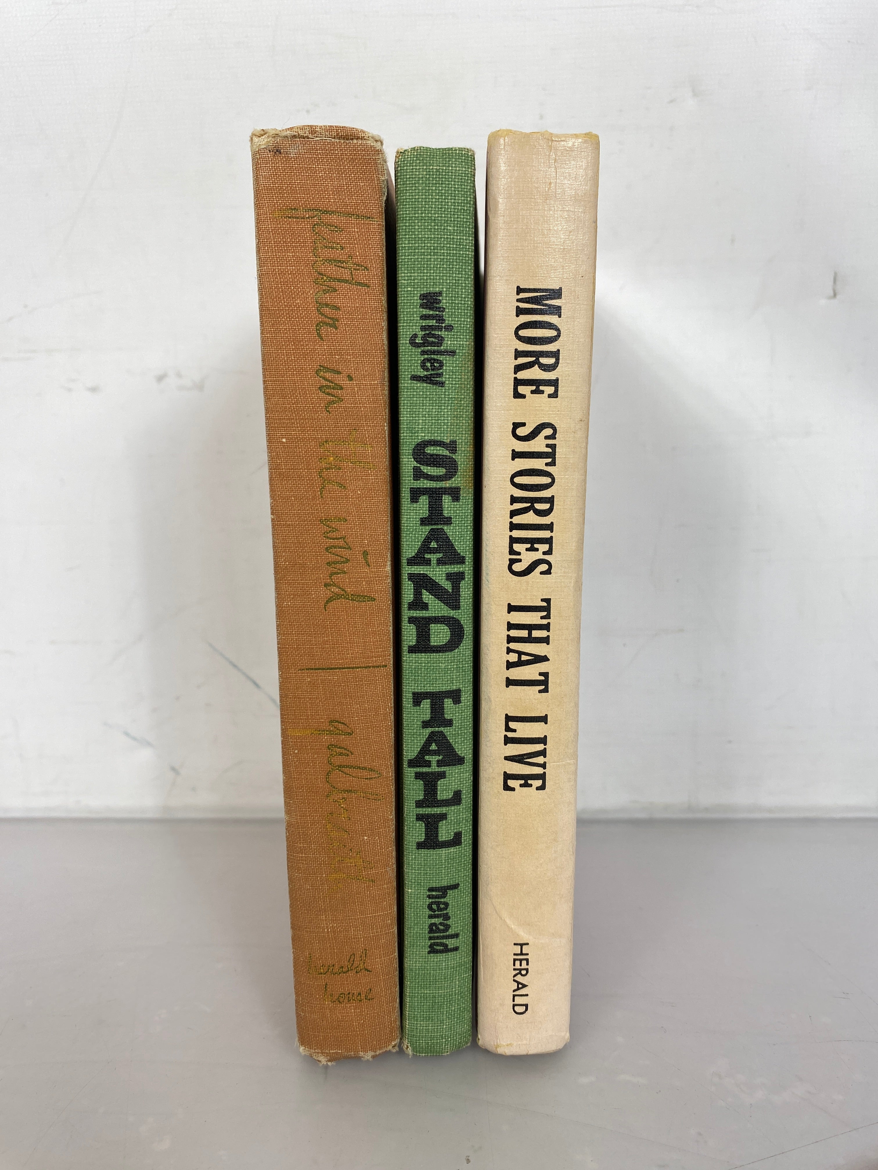 Lot of 3 Christian Novels: Feather in the Wind, Stand Tall, More Stories That Live 1952-1967 HC Herald Publishing House Vintage