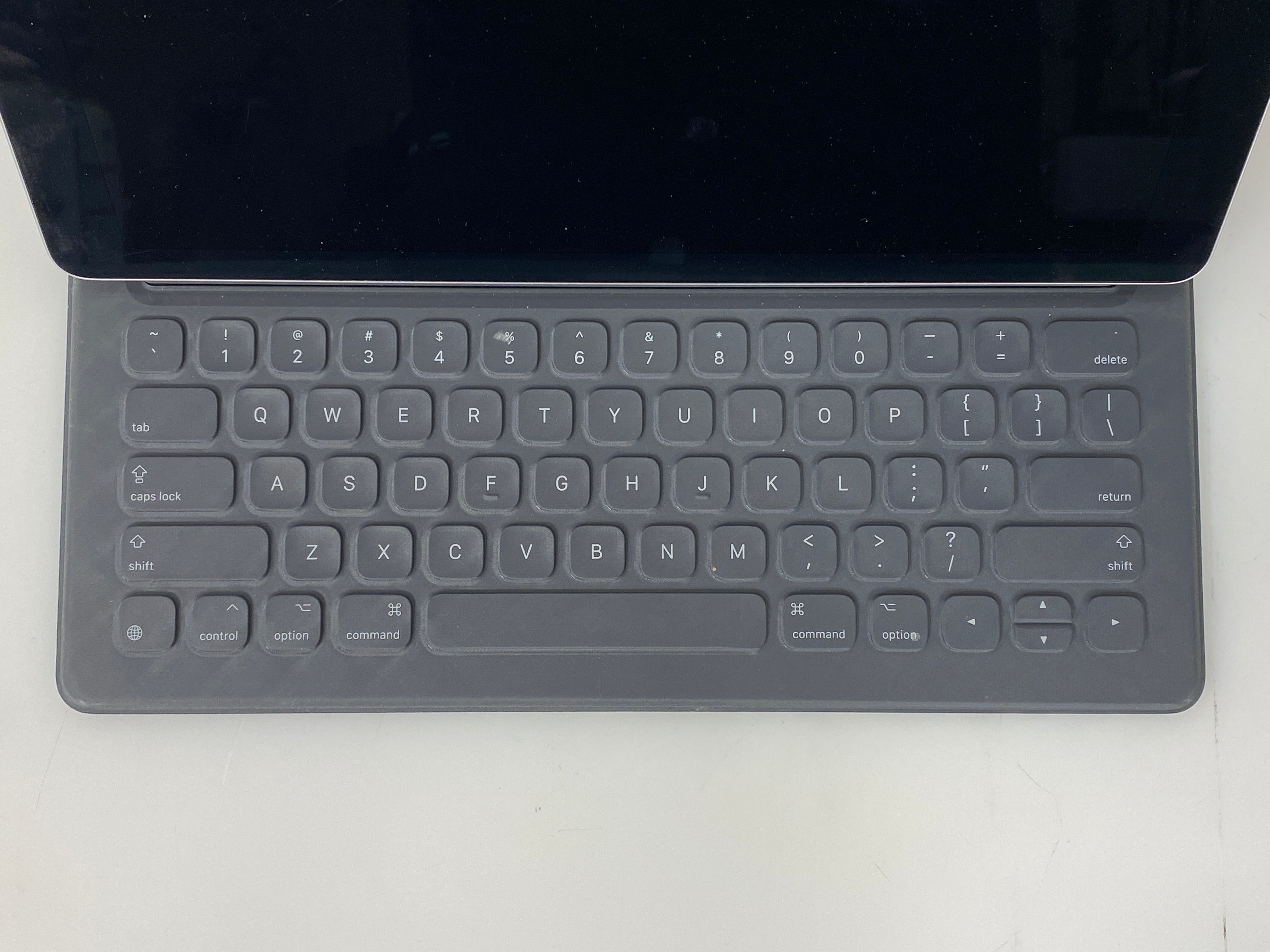 Apple iPad Pro 2nd Gen 256GB 12.9" WiFi Only Silver A1670 w/ Keyboard Cover *Scratches on Screen* #2