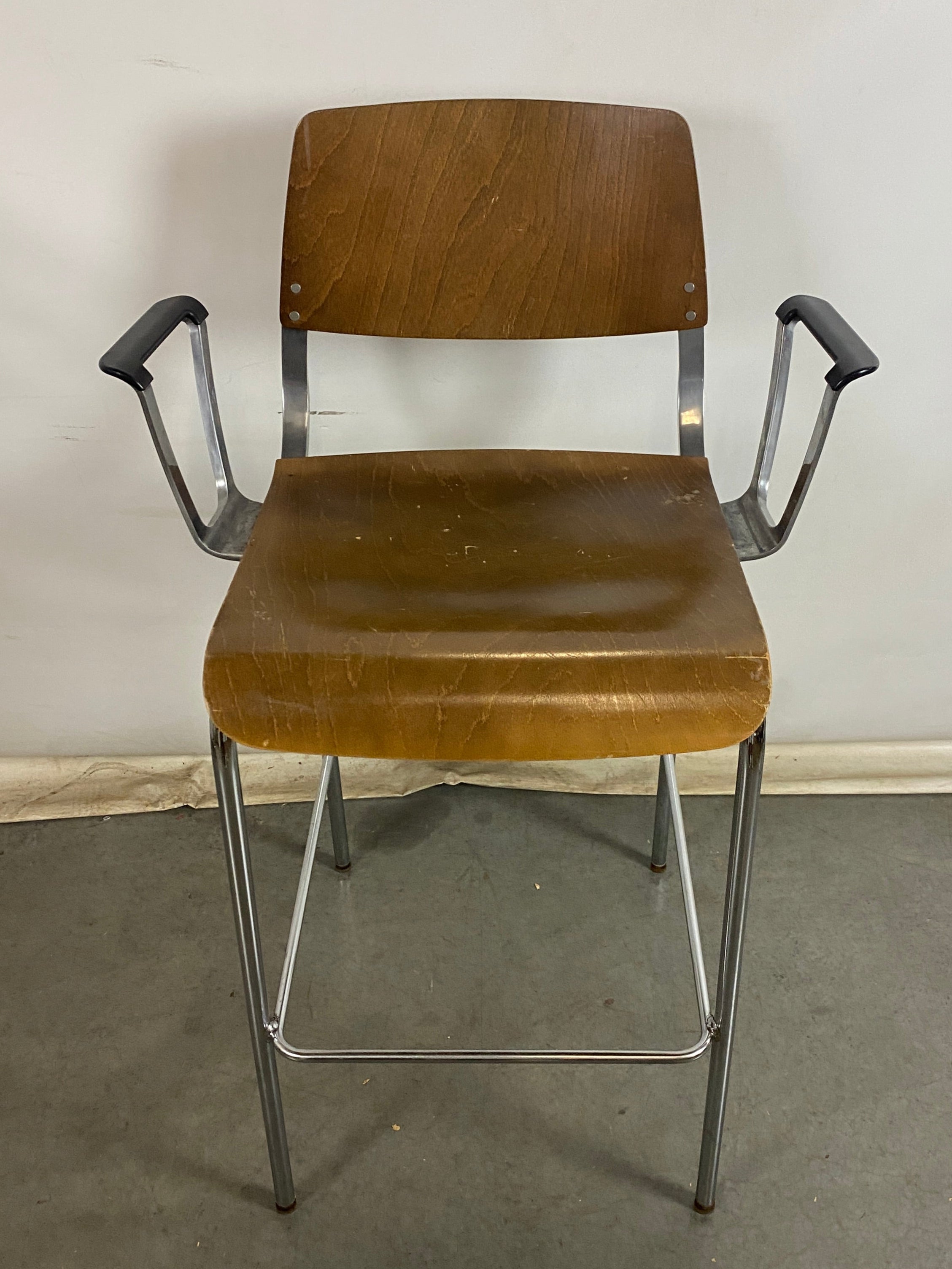 Harter #S55F42-SP80-017 Metal Frame Wood Chair