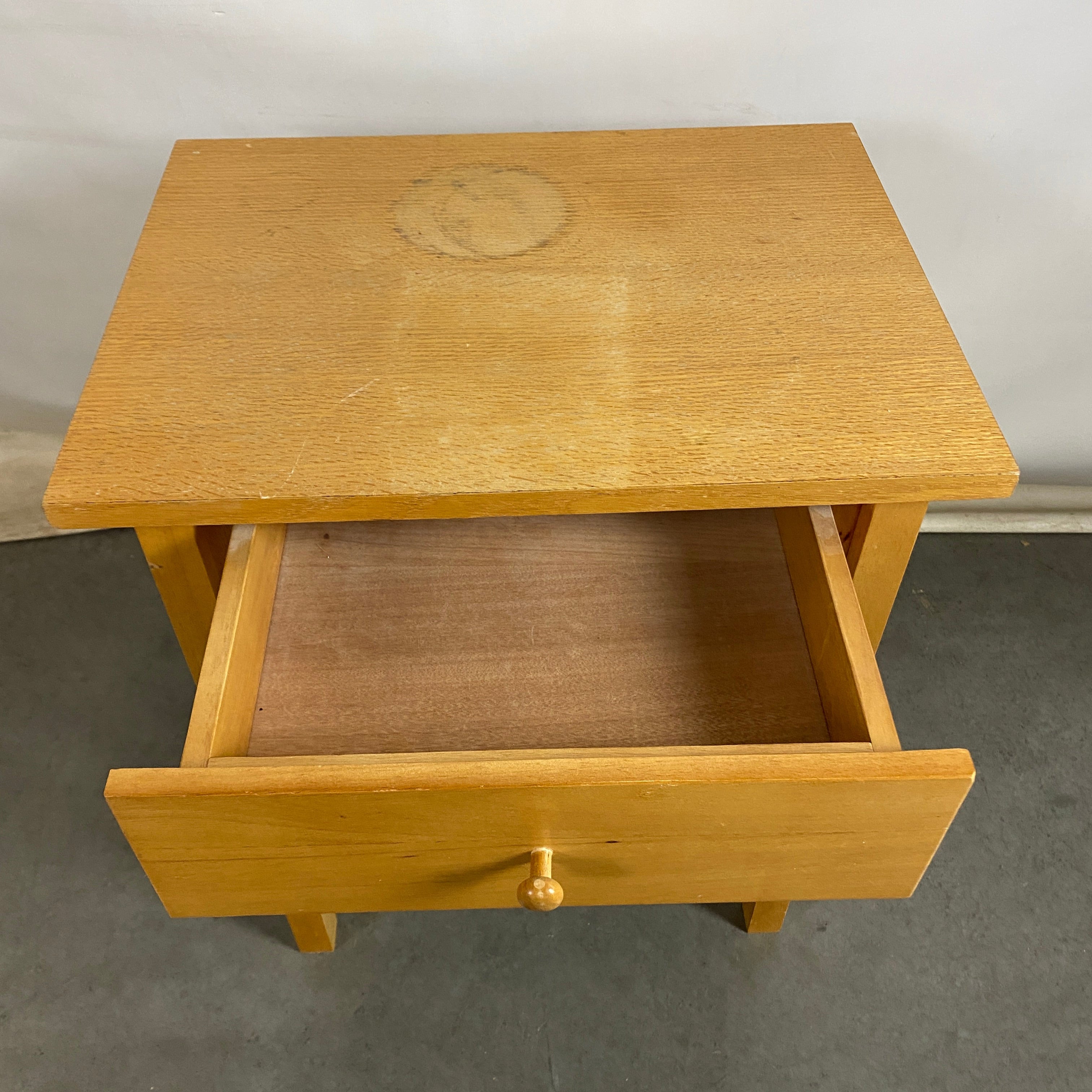 Light Wooden Night Stand w/ Drawer