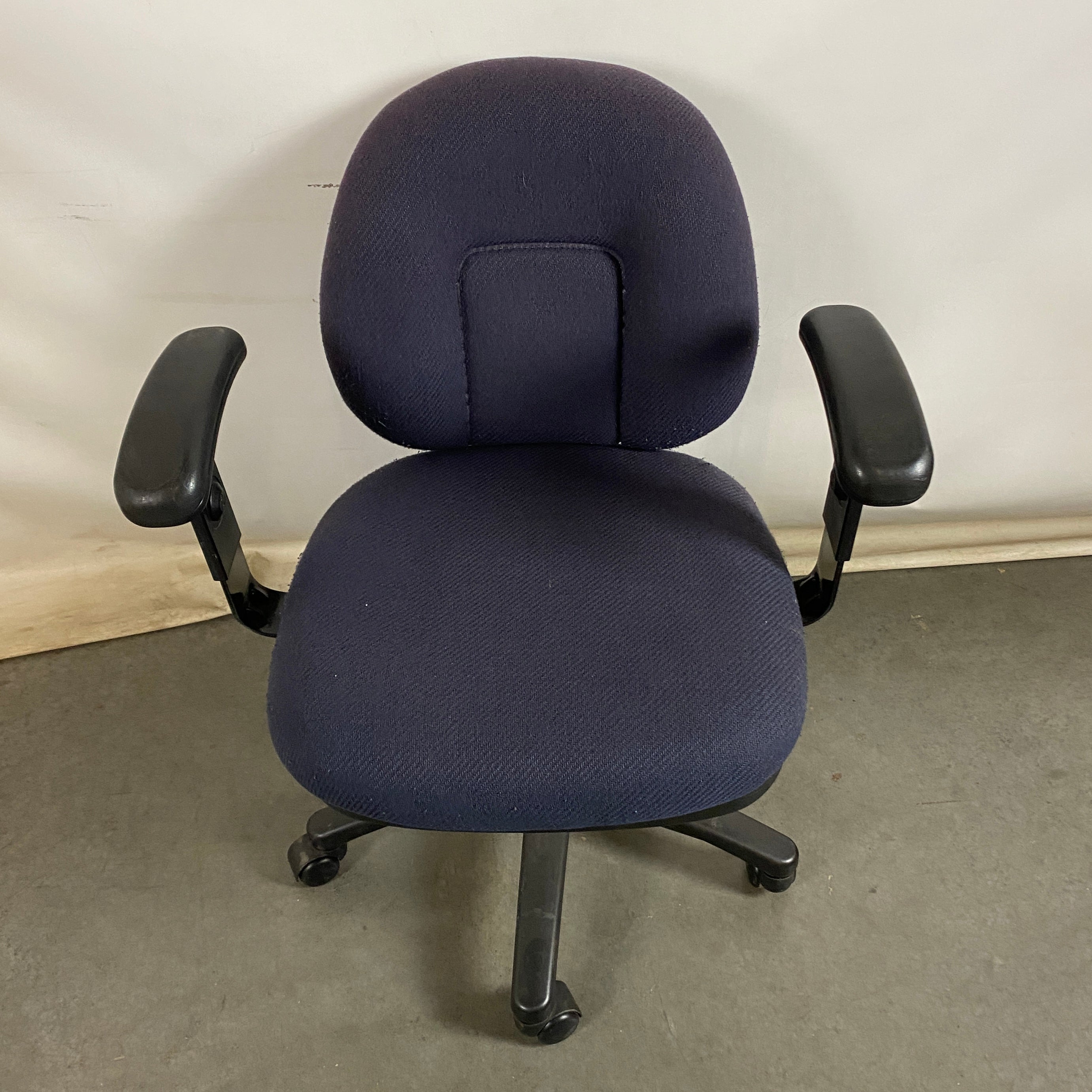 Joring Well Industrial #31813 Purple Adjustable Wheeled Office Chair