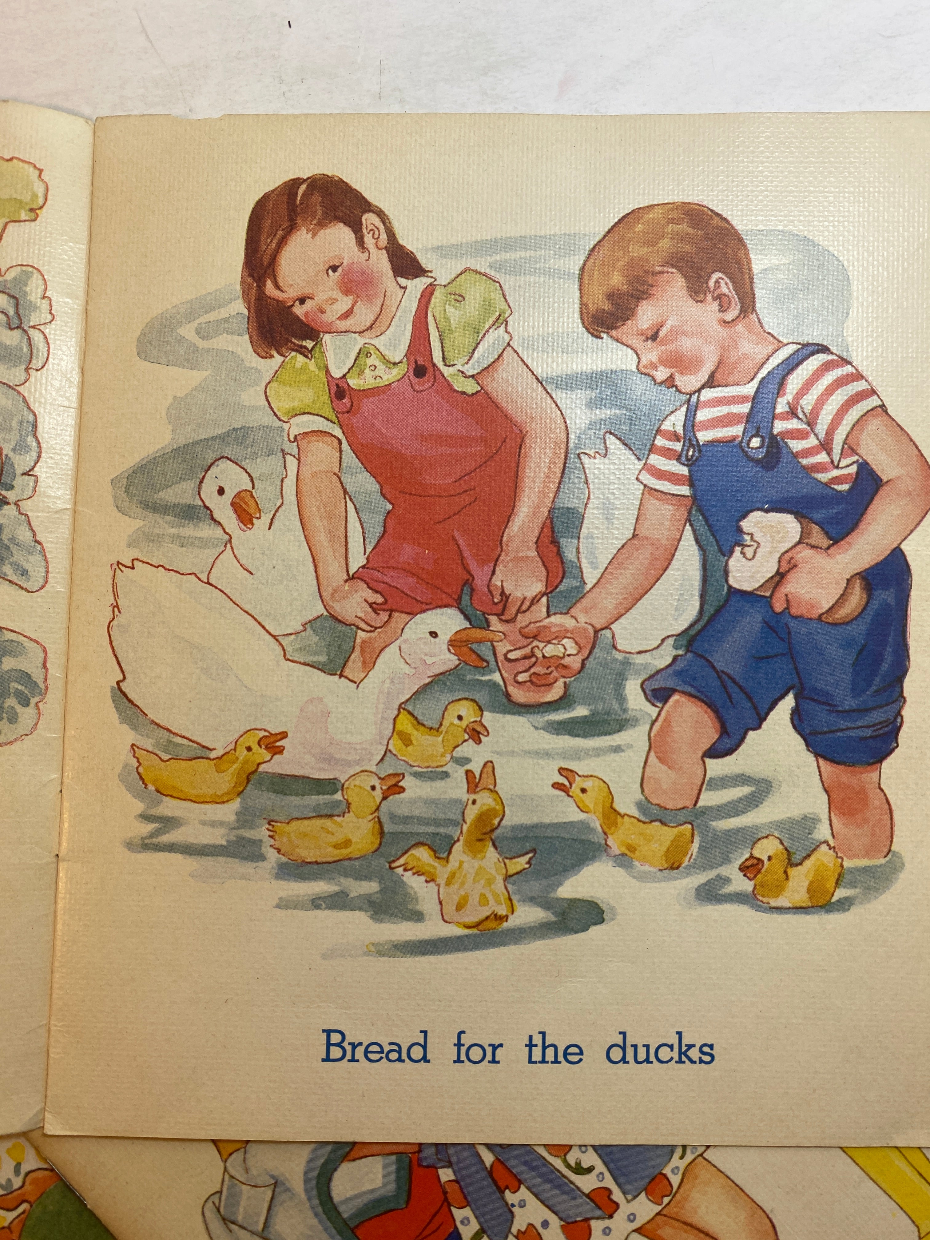 4 Vintage Linenette Books 1940 Helping Mother/In the Park/Country/At School