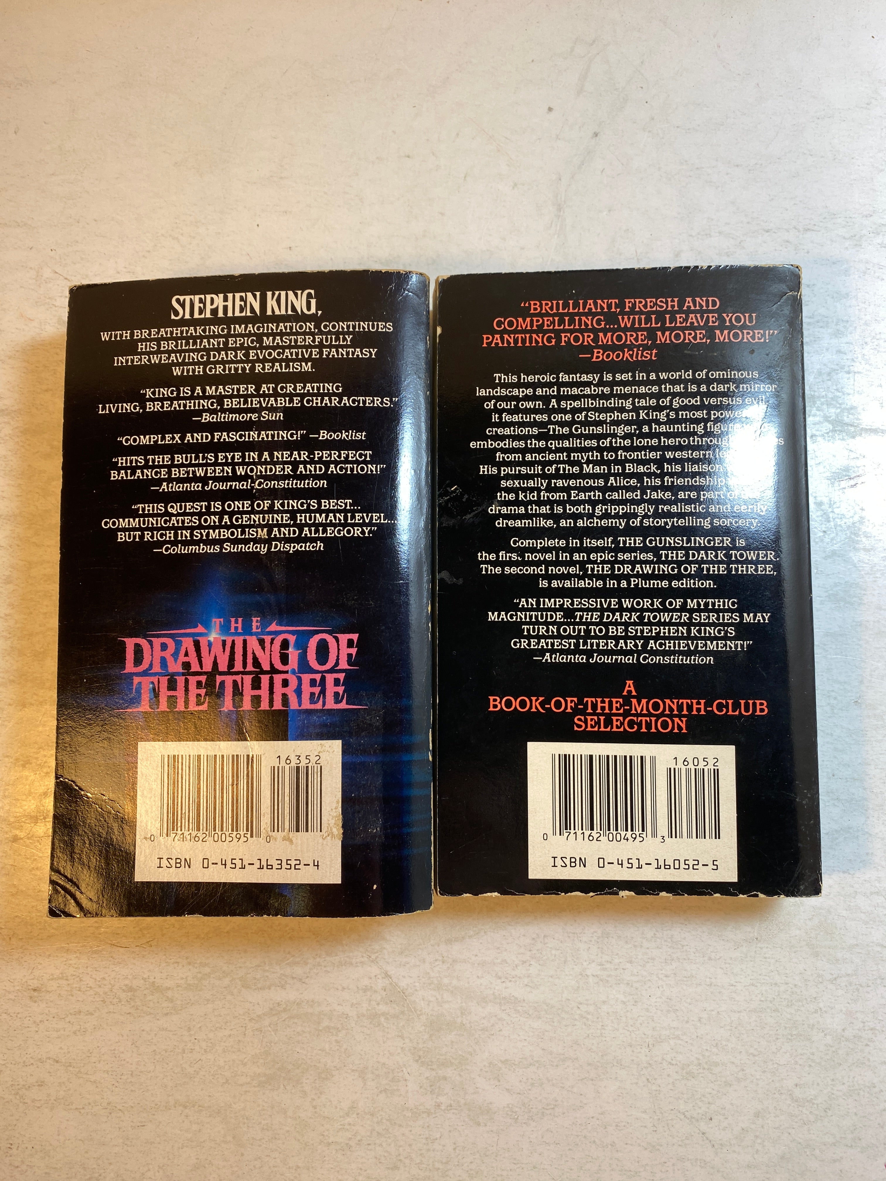 Lot of 2 Dark Tower paperbacks Stephen King Gunslinger Drawing of Three 1989-1990