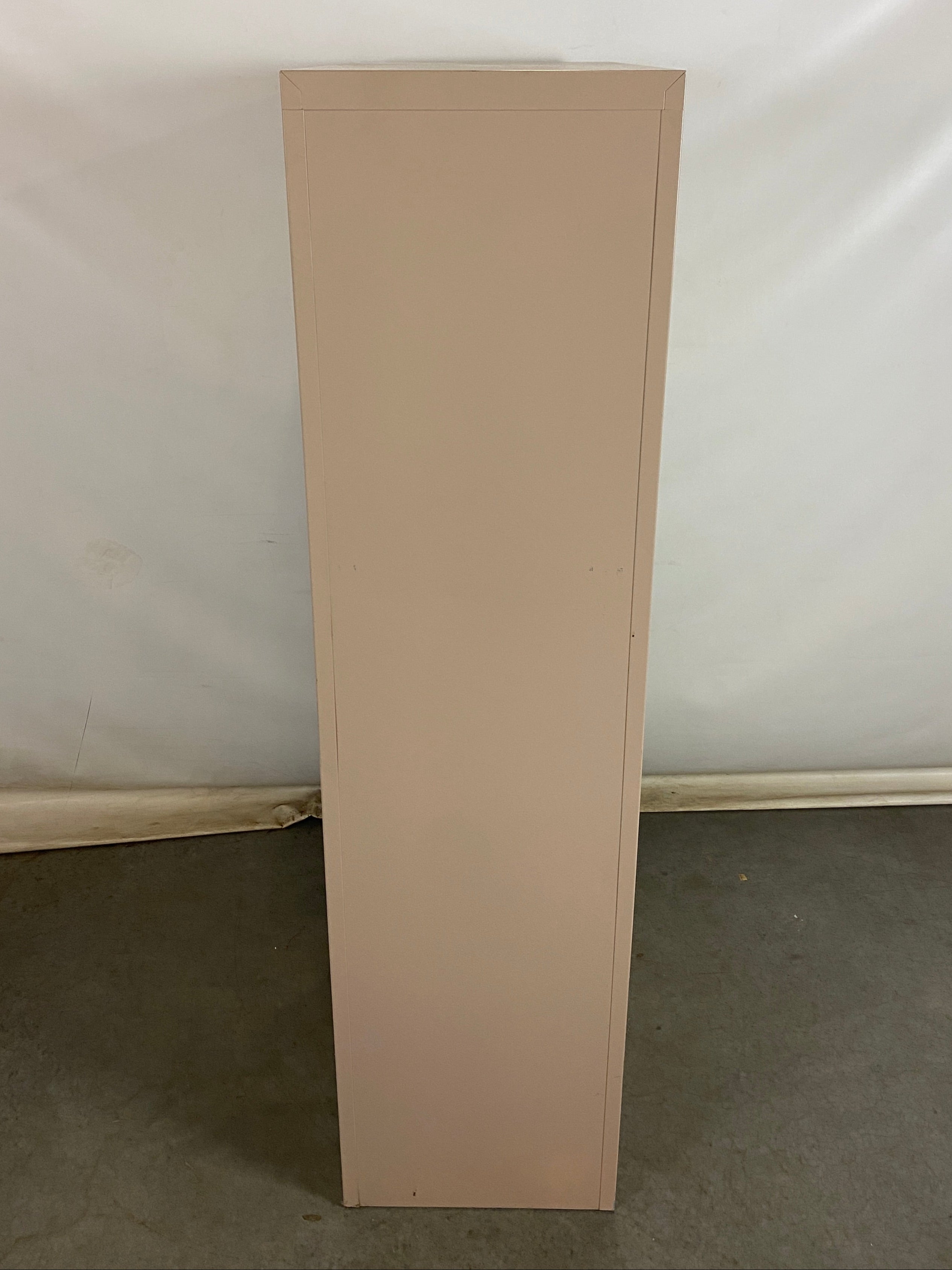 Steelcase #1845-1 Light Beige 5 Drawer File Cabinet