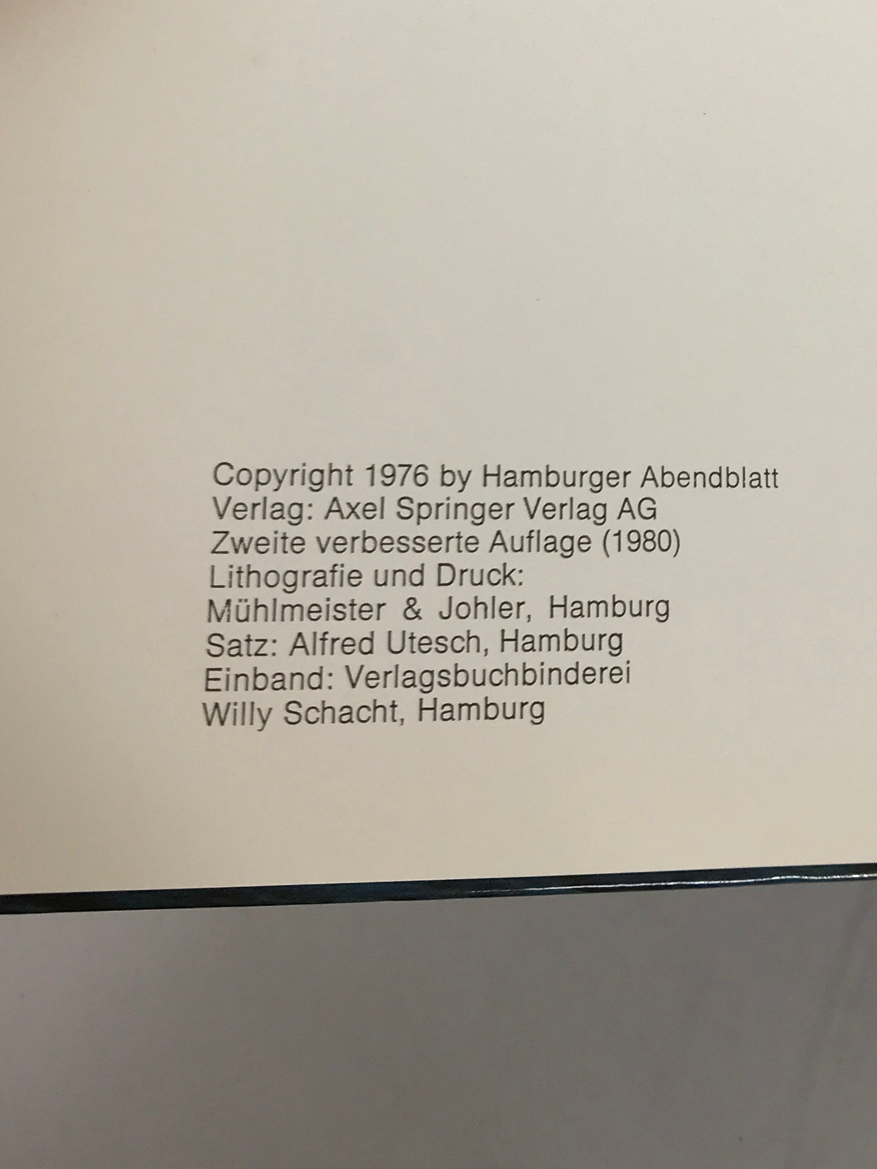 Lot of 2 German Tourism Books: So Schon is Hamburg (Delightful Hamburg) and Der Kolner Dom (The Cologne Cathedral) 1966-1976 HC SC DJ