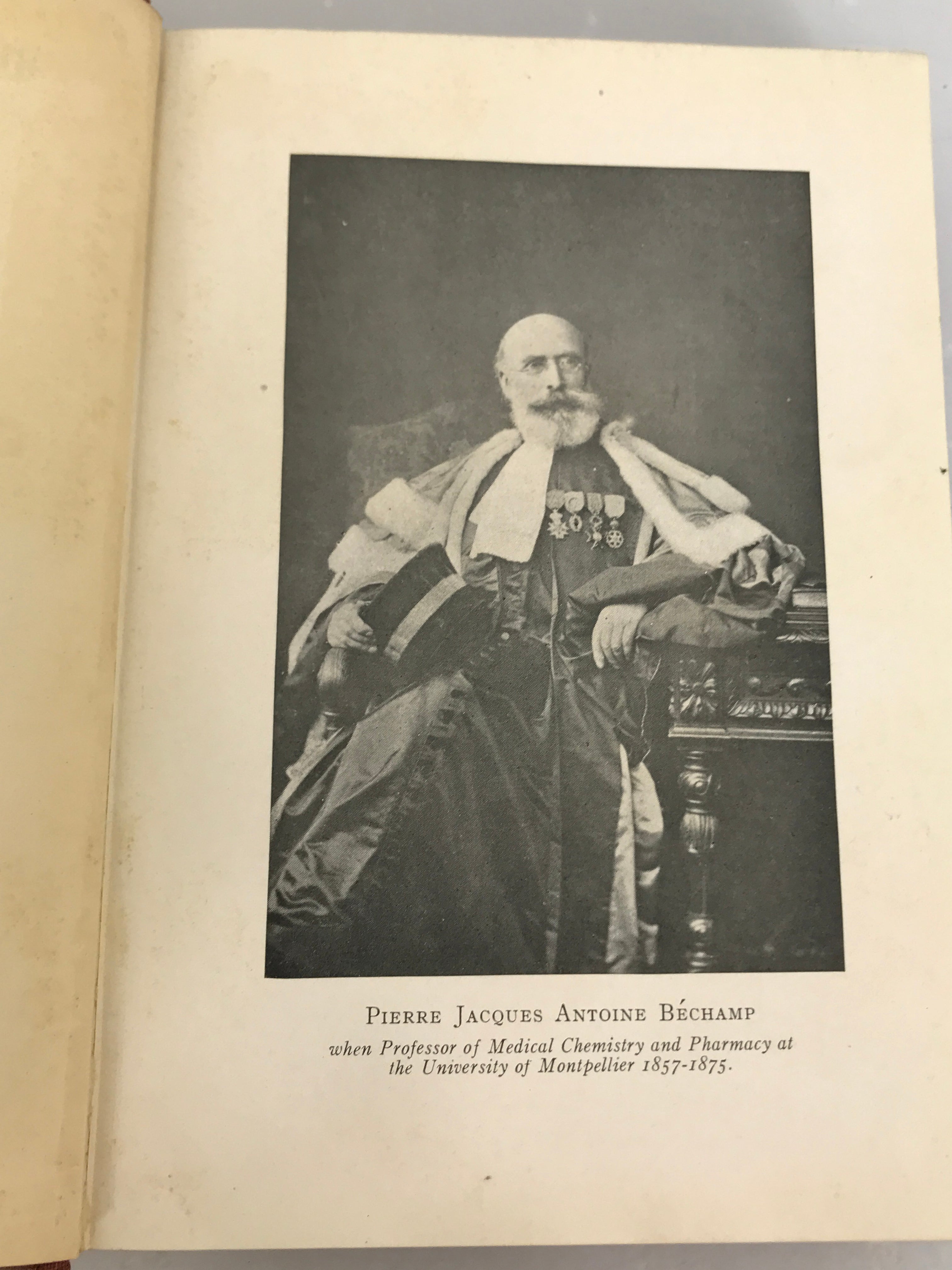 Rare First Edition Bechamp or Pasteur? by E. Douglas Hume 1923 HC