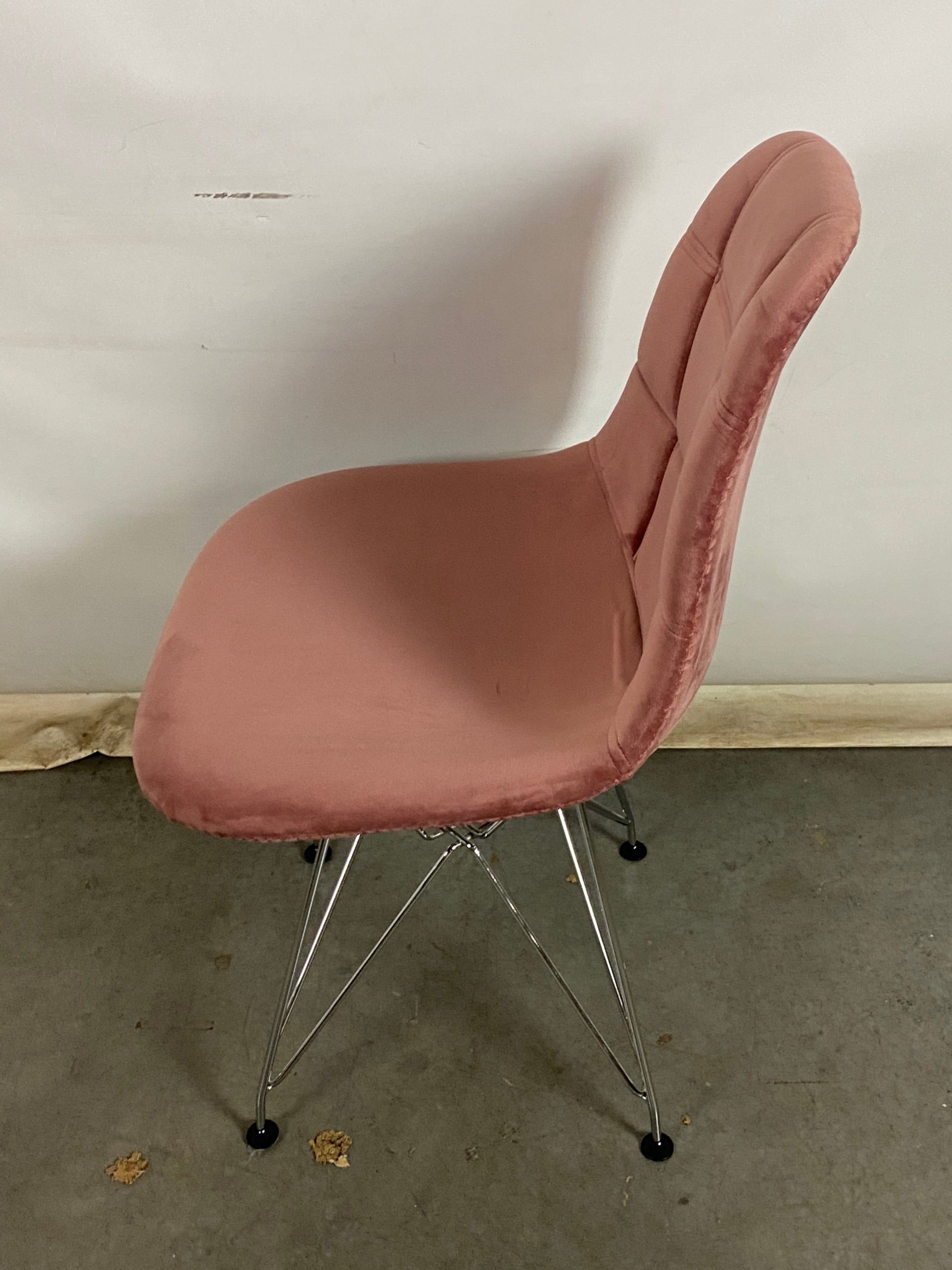 Mid Century Modern Pink Velvet Dining Chair