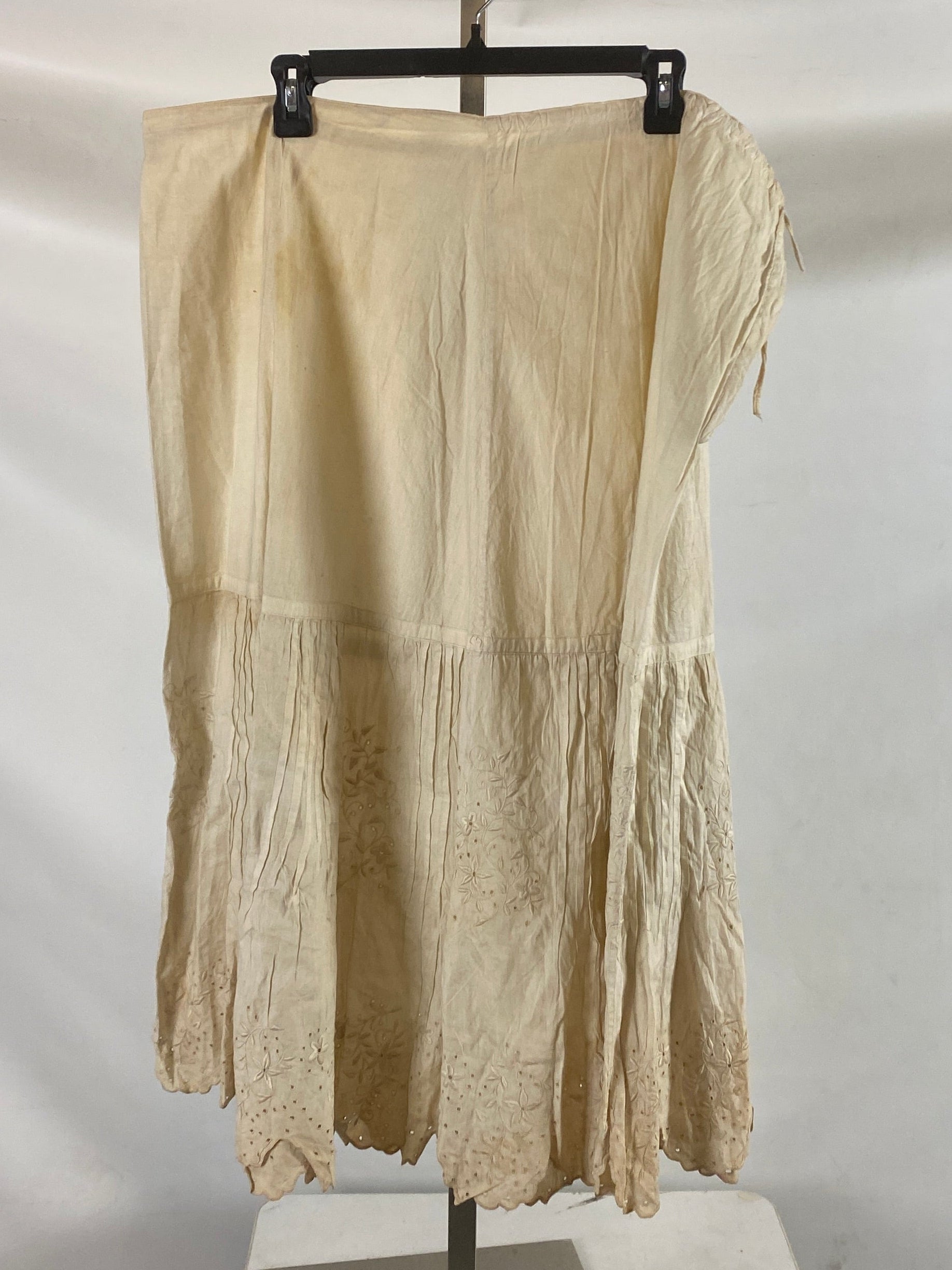 Vintage 1900s Tan Linen Underskirt with Floral Eyelet Lace Detail Size Unknown
