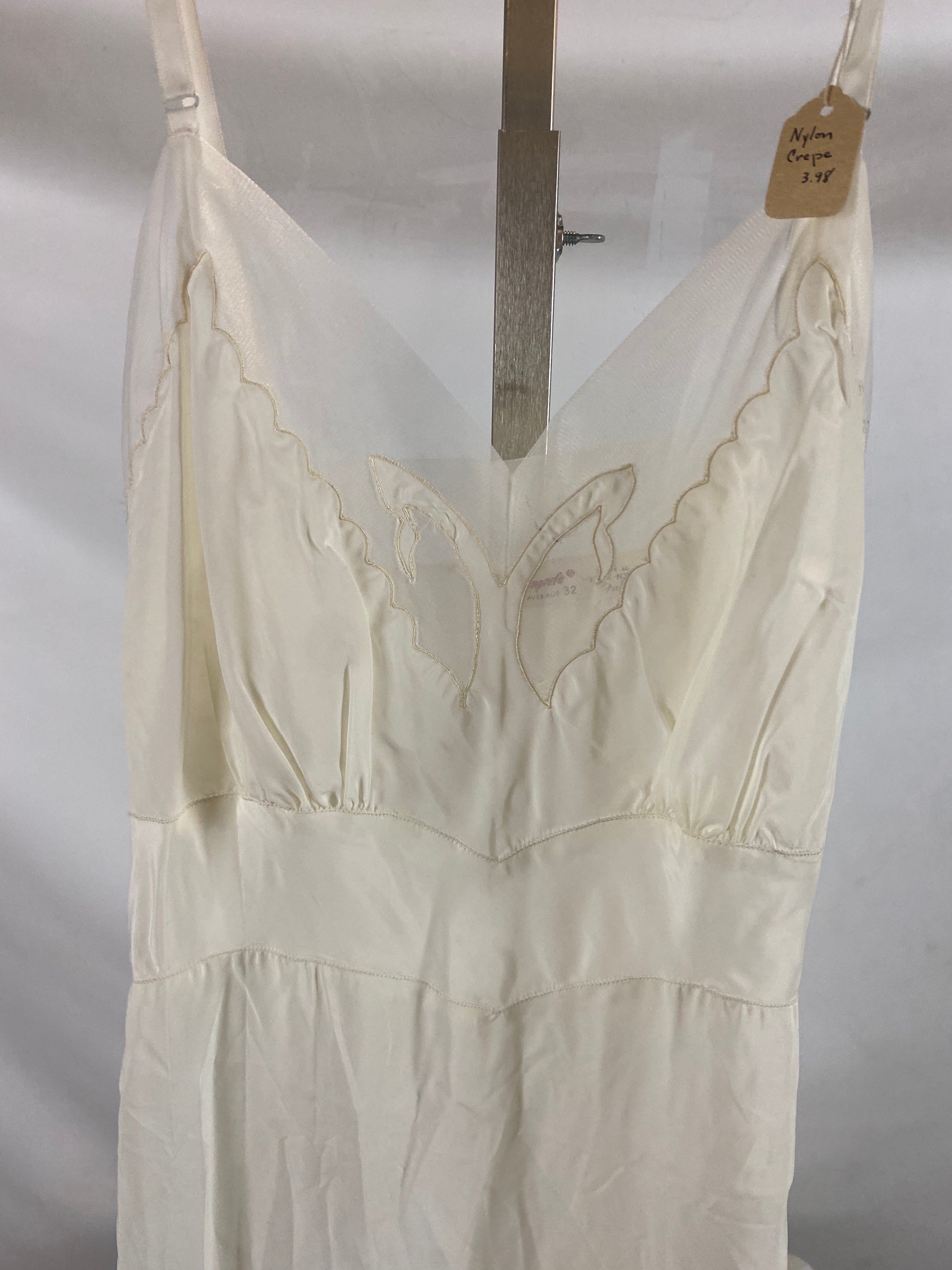 Vintage 1950s Blush Silk Slip Size 32