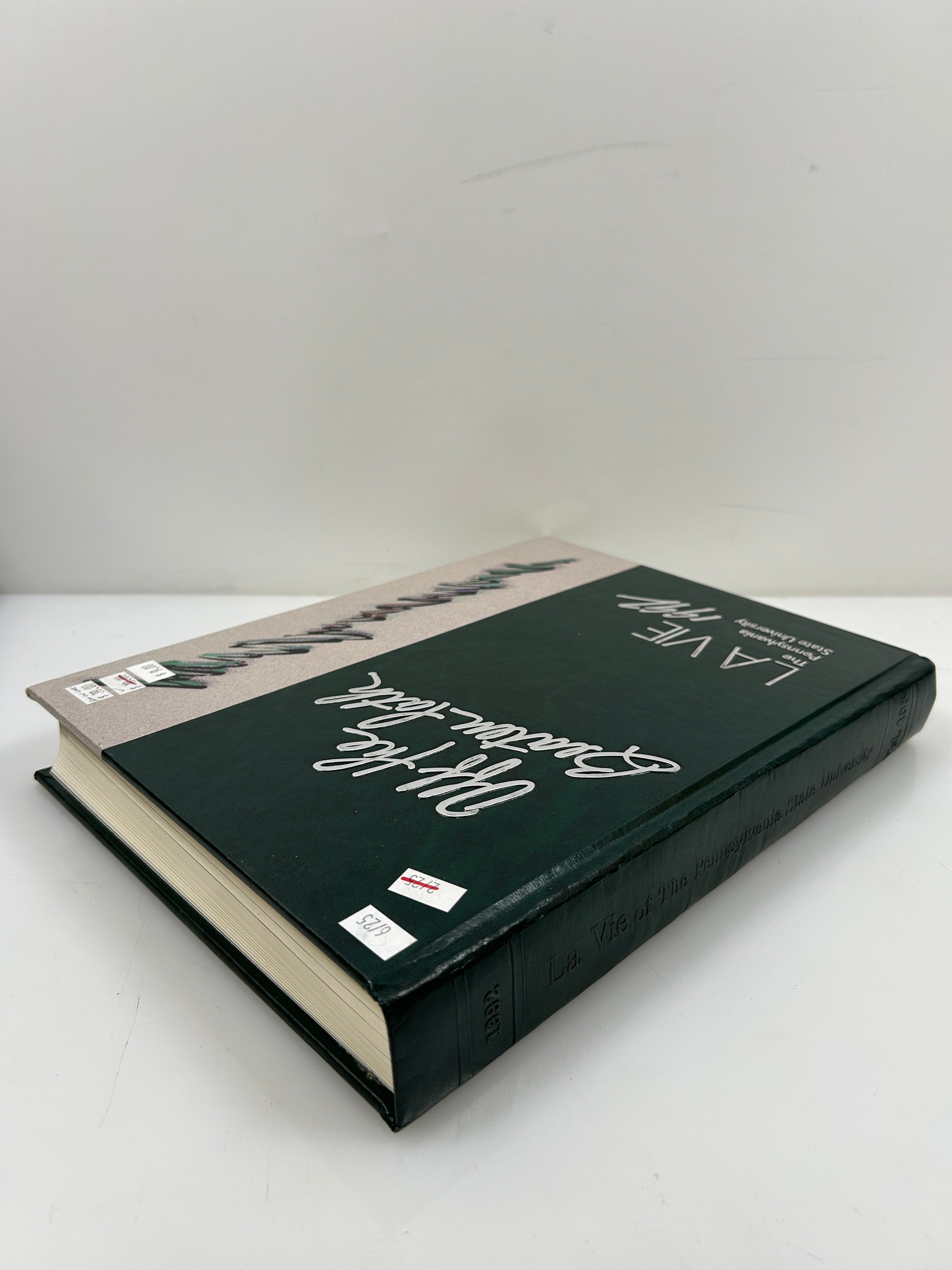 1992 "Off the Beaten Path" La Vie The Pennsylvania State University Yearbook HC