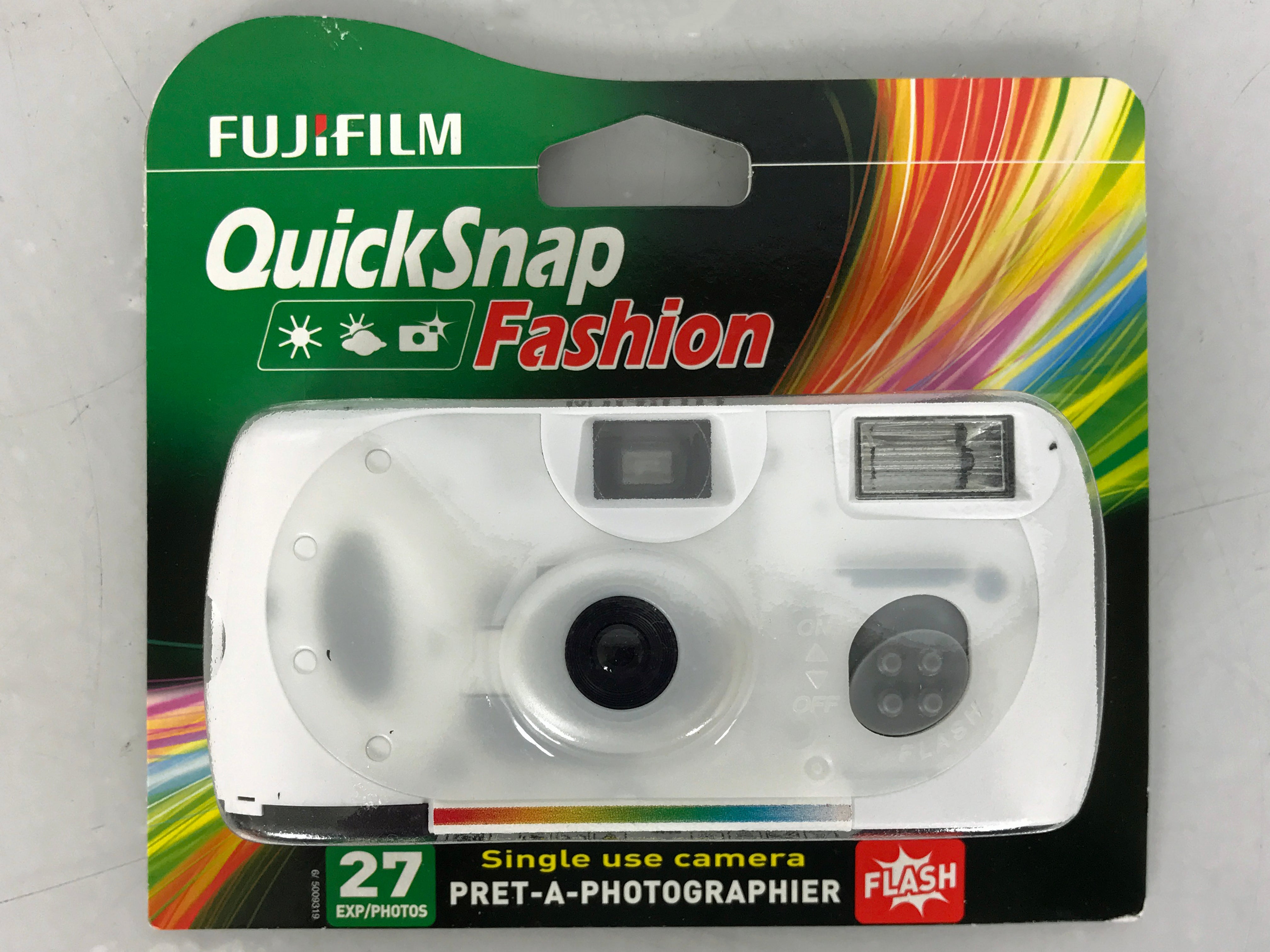 FujiFilm 11D7401 QuickSnap Fashion Disposable Camera
