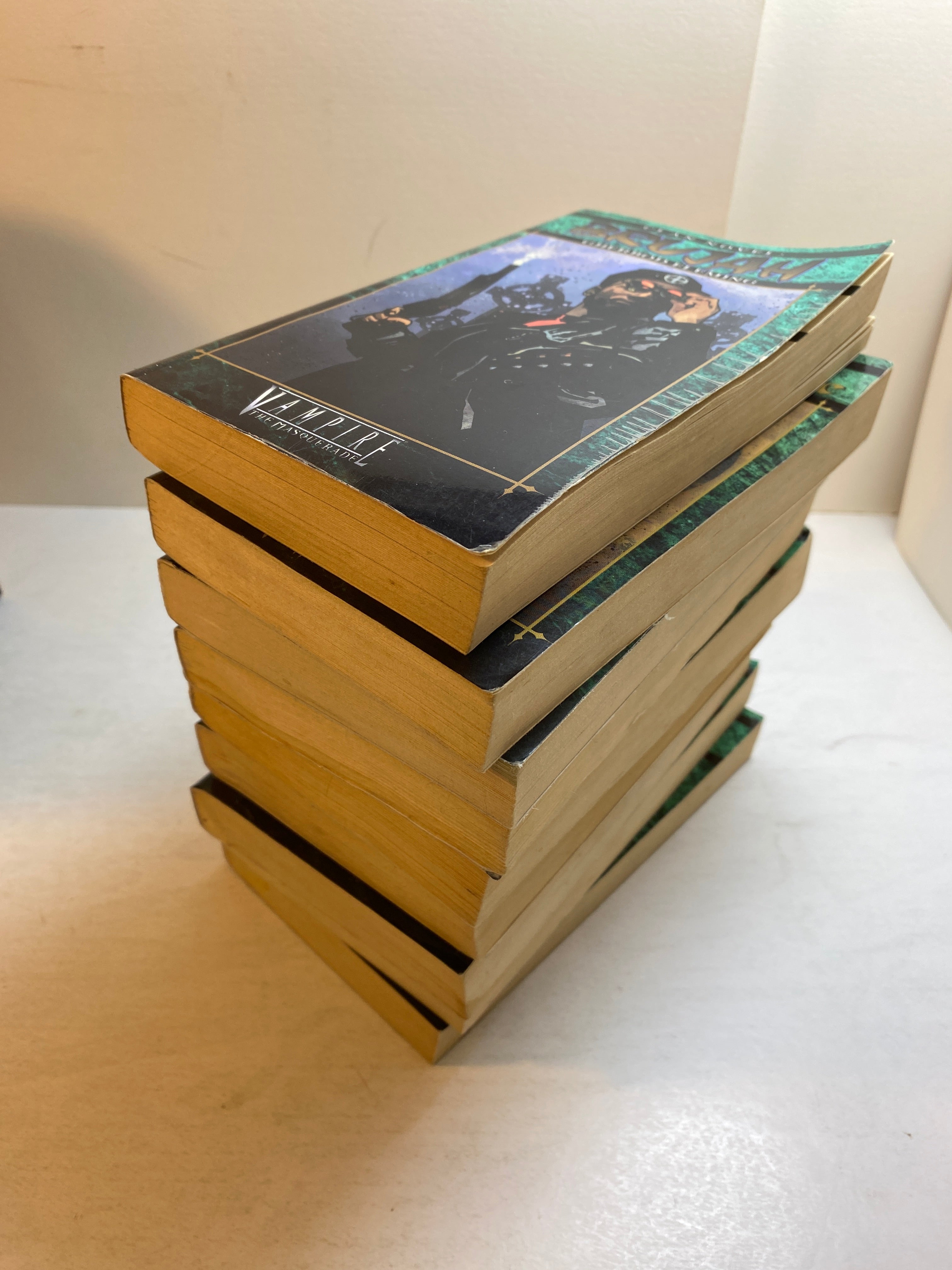 Lot of 19 Vampire Masquerade White Wolf Clan Novels SC 1999-2003