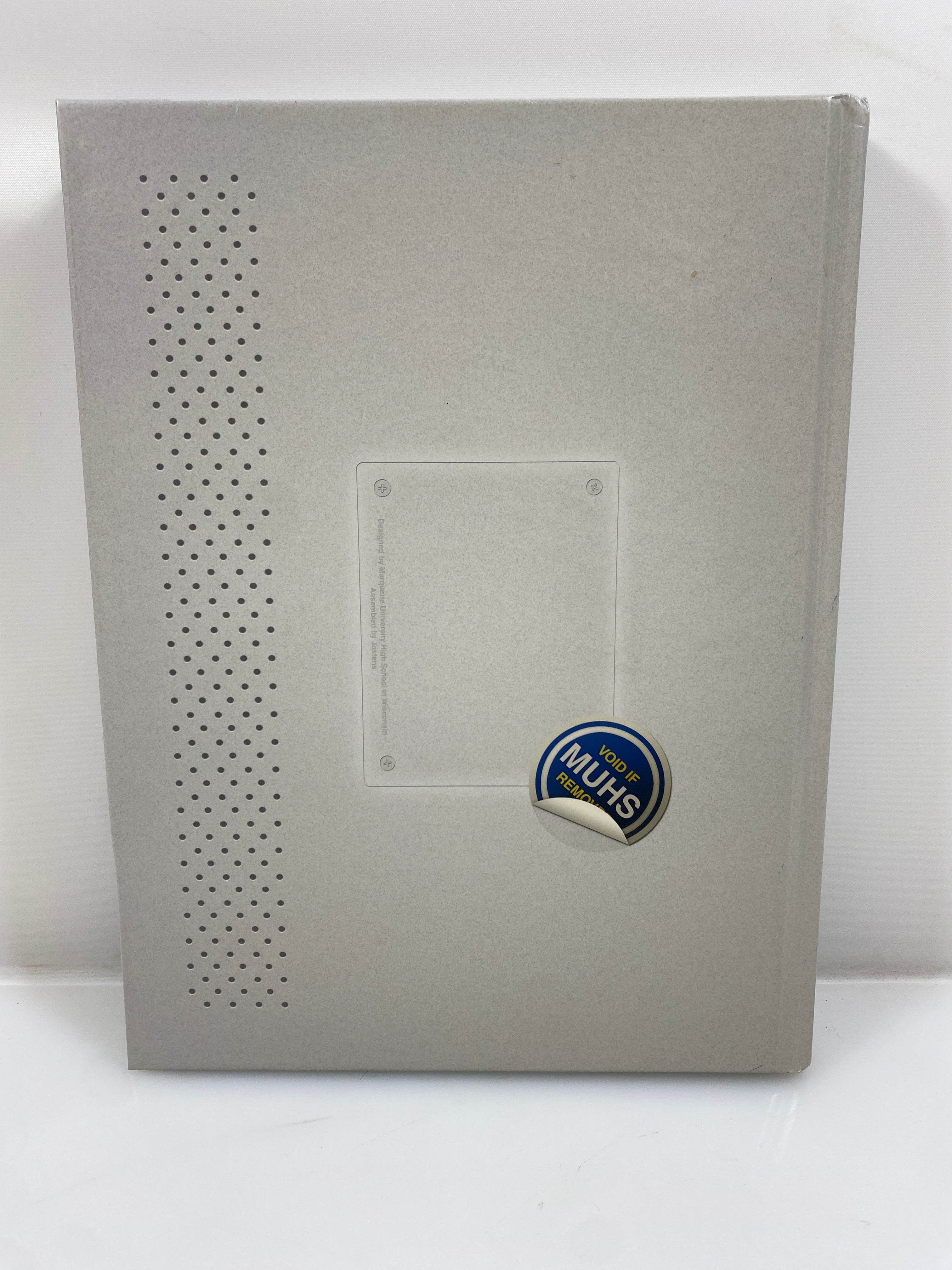 2009 Marquette University High School "Flambeau" Yearbook Milwaukee Wisconsin