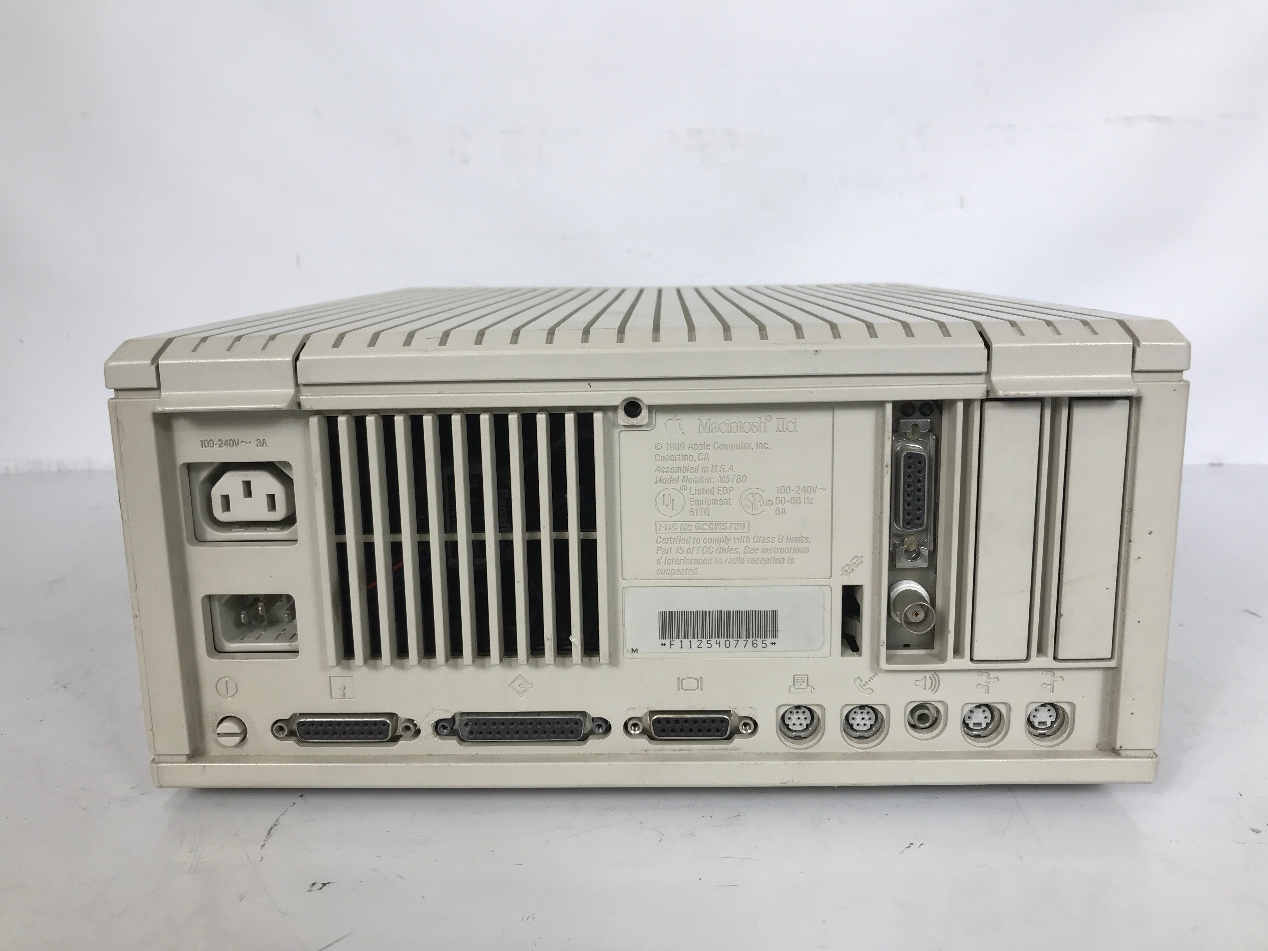 Vintage Apple M5780 Macintosh IIci Computer