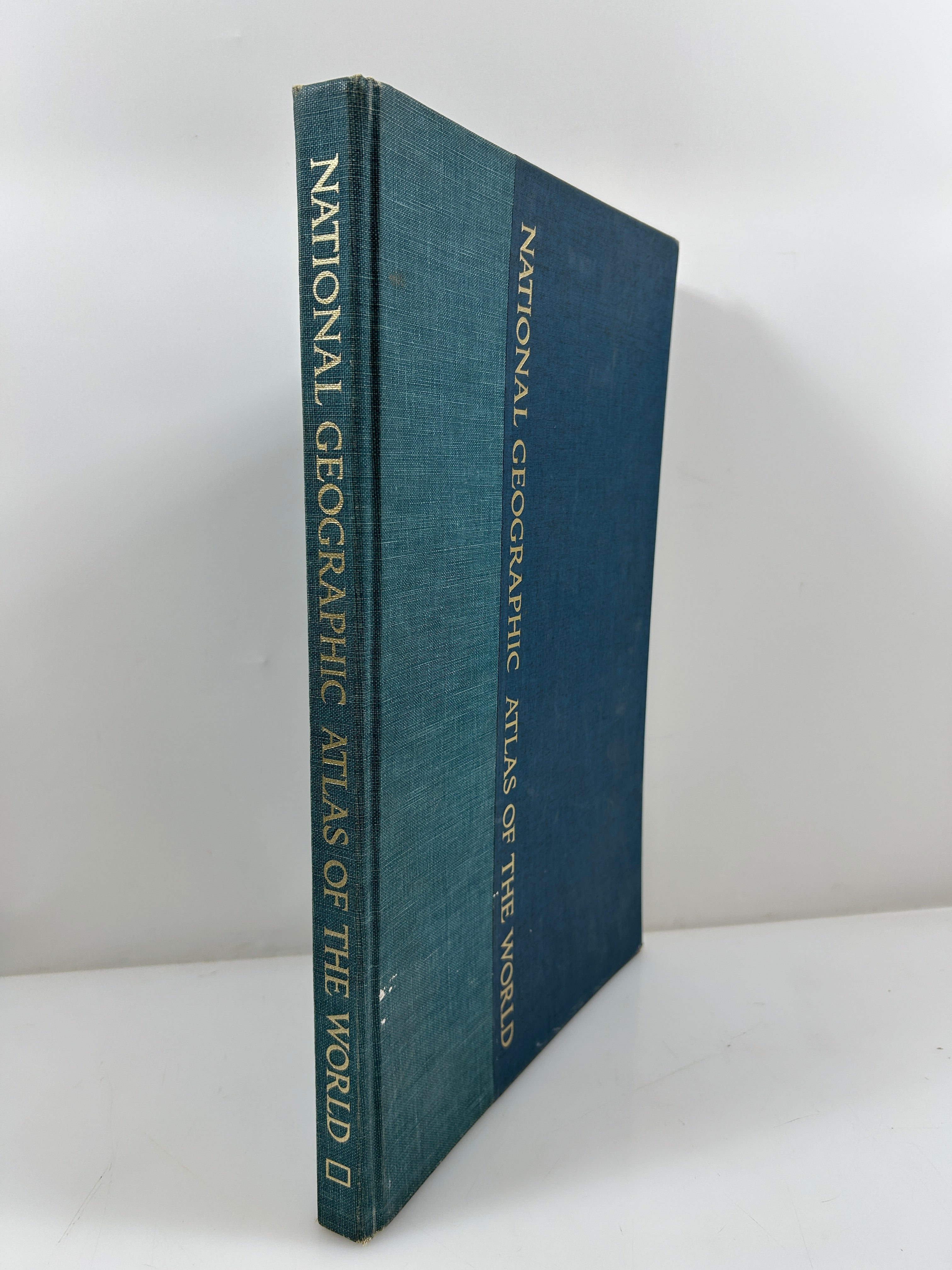 National Geographic Atlas of the World HC Edit Wilbur E. Garrett 1975 HC Signed