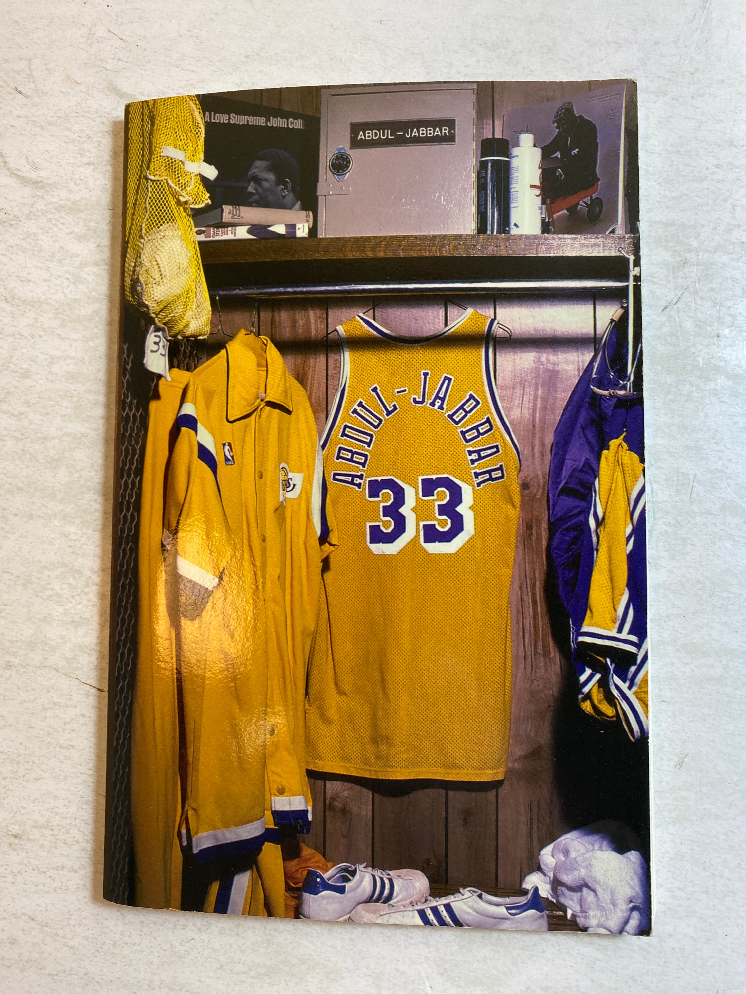 LA Lakers NBA Media Guide 1988-1989 Kareem Abdul-Jabbar