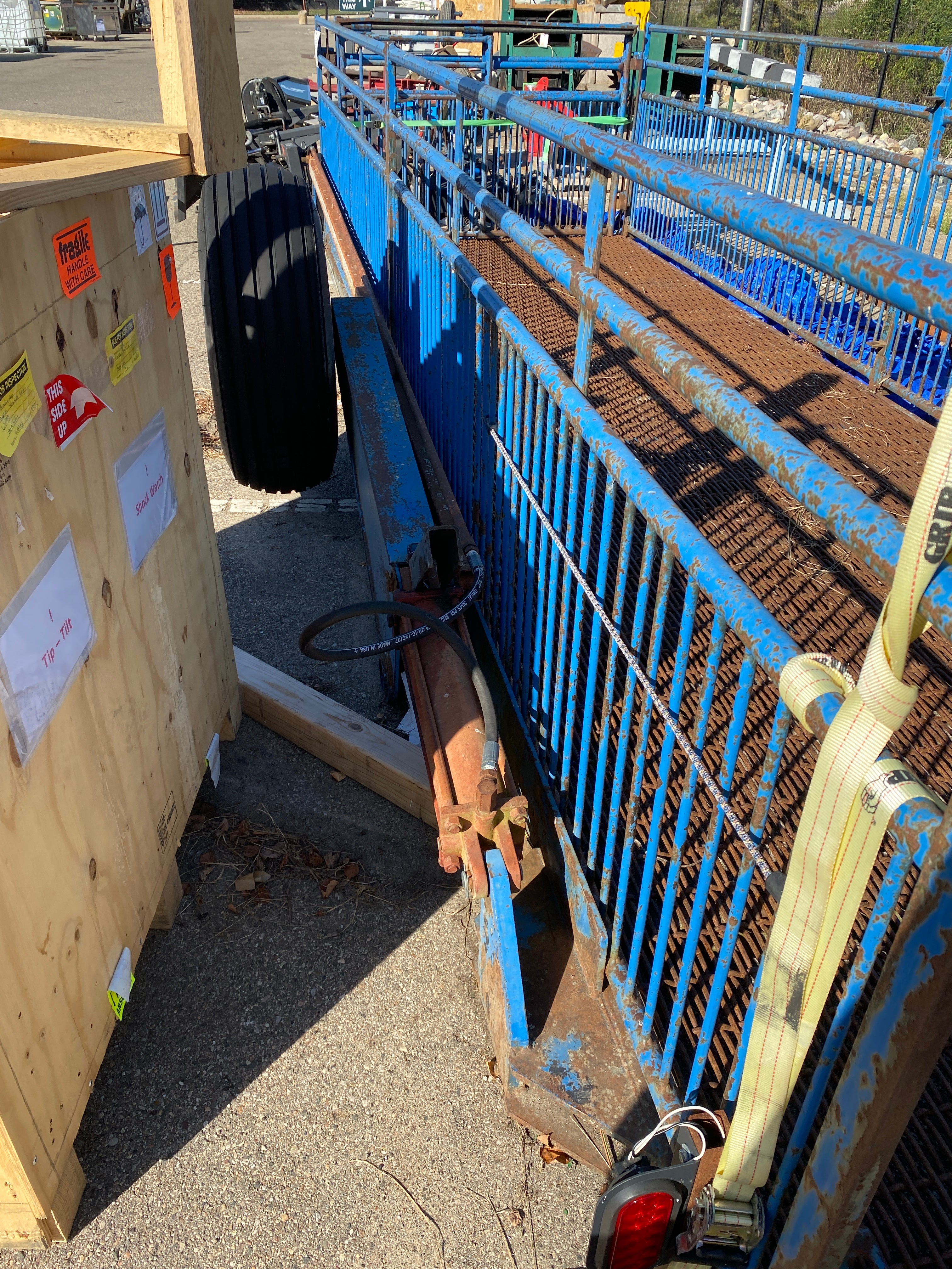 Lifetime Products High-Low Hydraulic Livestock Trailer