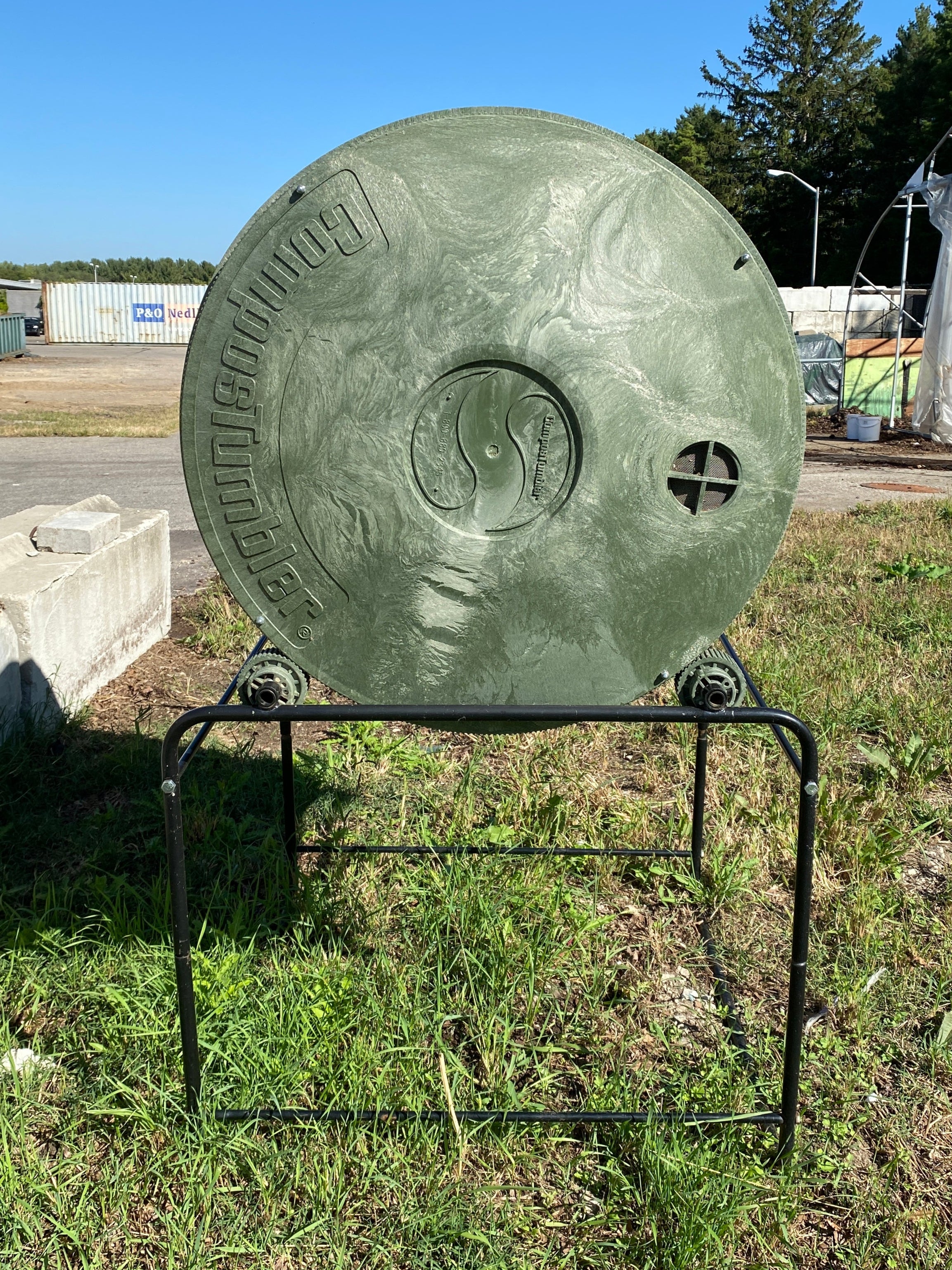 "Compostumbler" Hand Crank Compost Tumbler